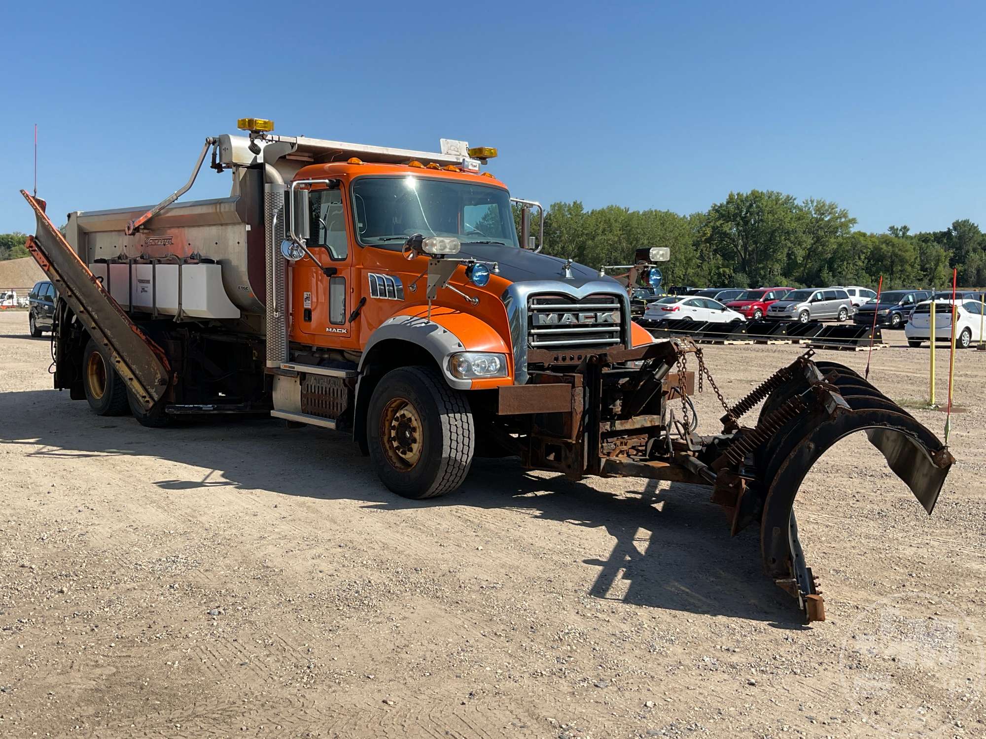 2014 Mack GU GRANITE