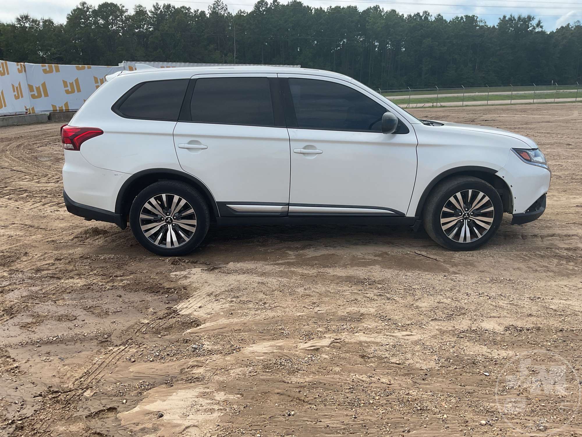 2019 Mitsubishi OUTLANDER