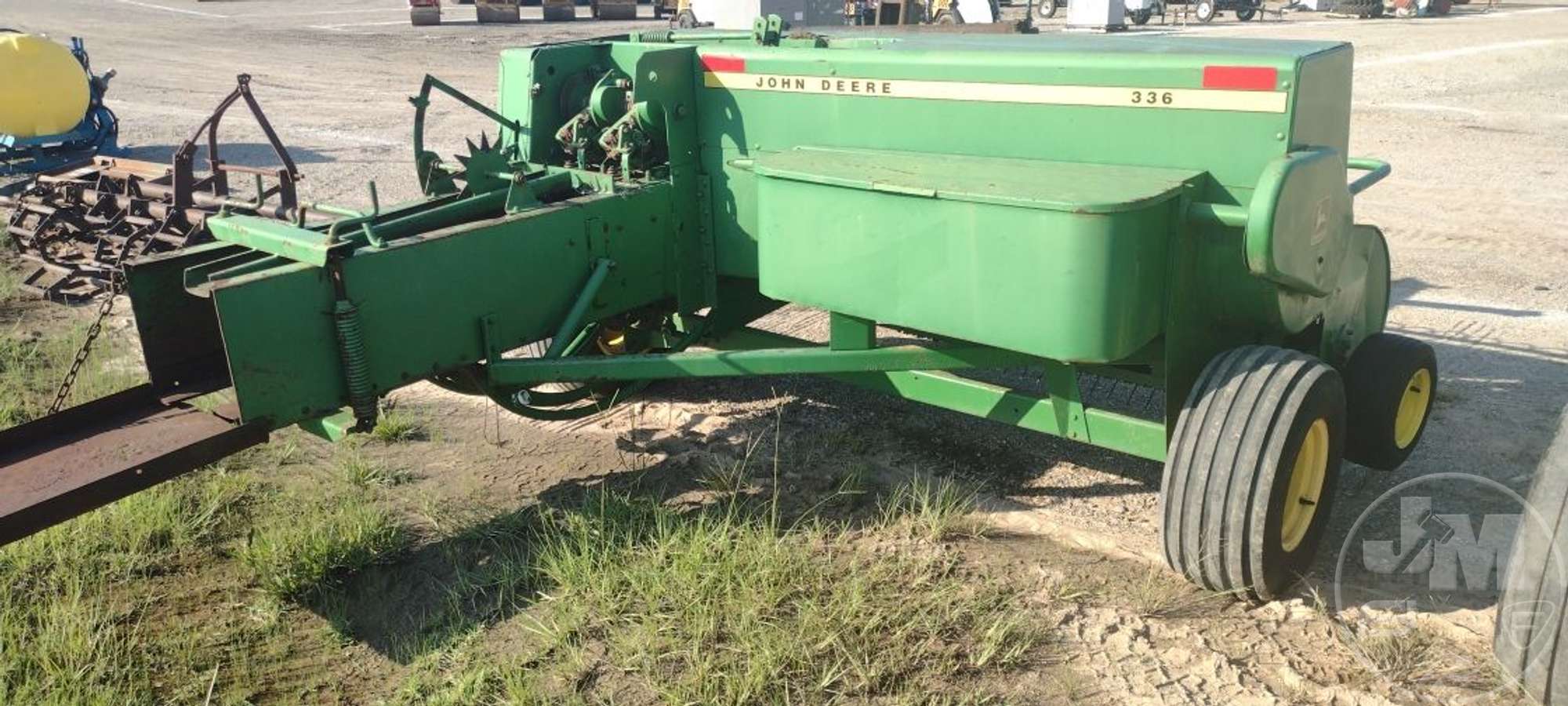 0 John Deere 336