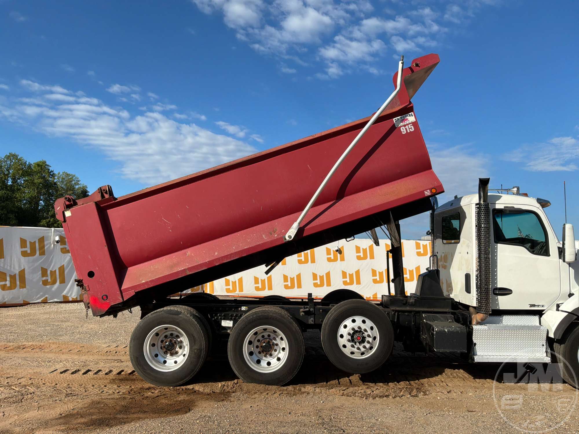 2016 Kenworth T880