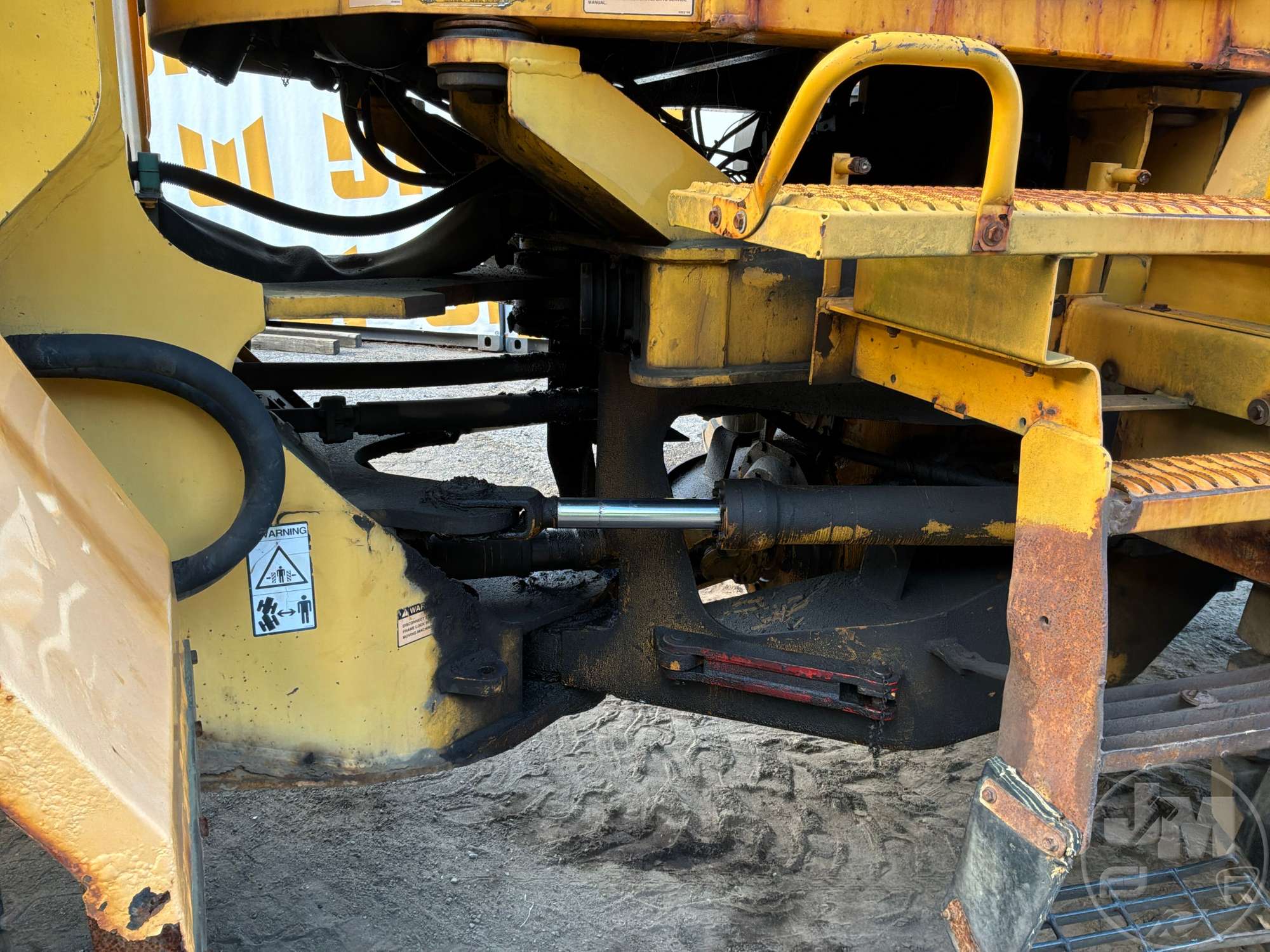 1999 Volvo L120C