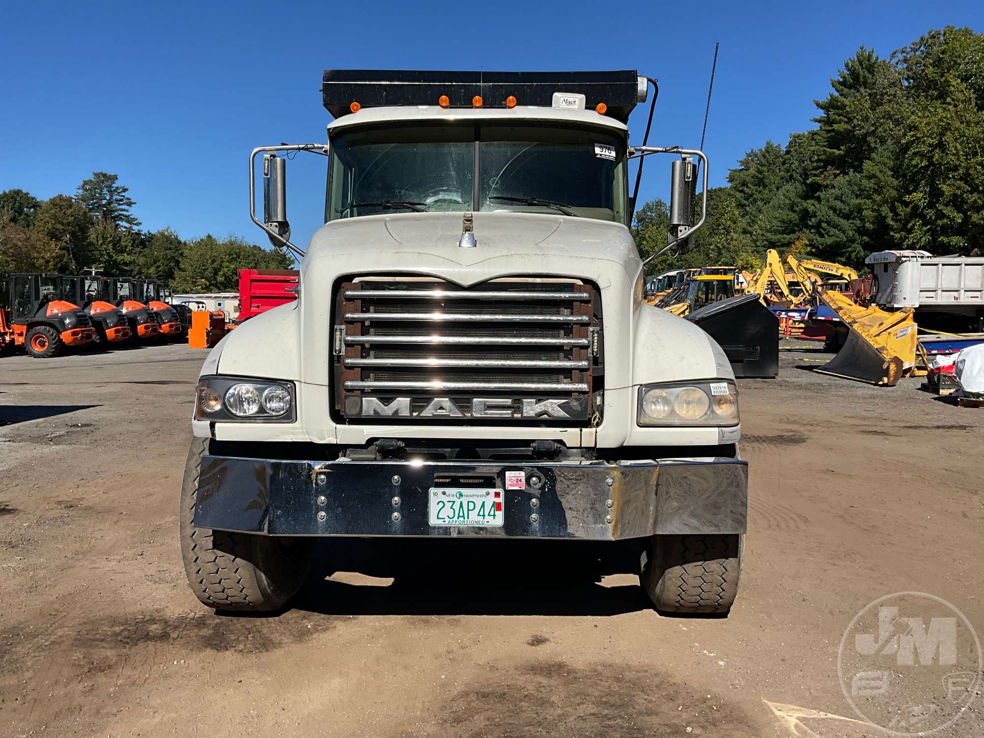 2012 Mack GU GRANITE