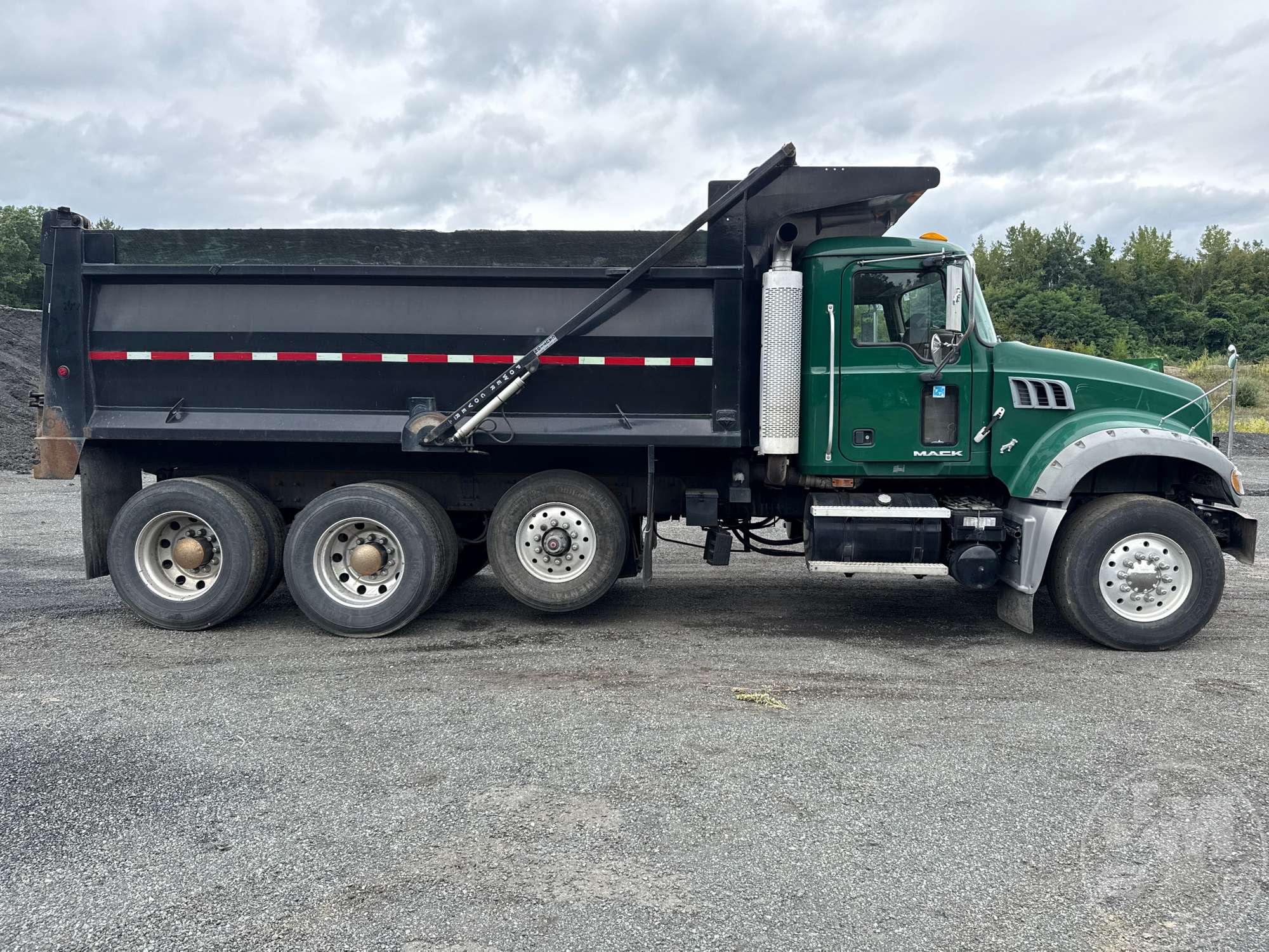 2007 Mack CTP GRANITE