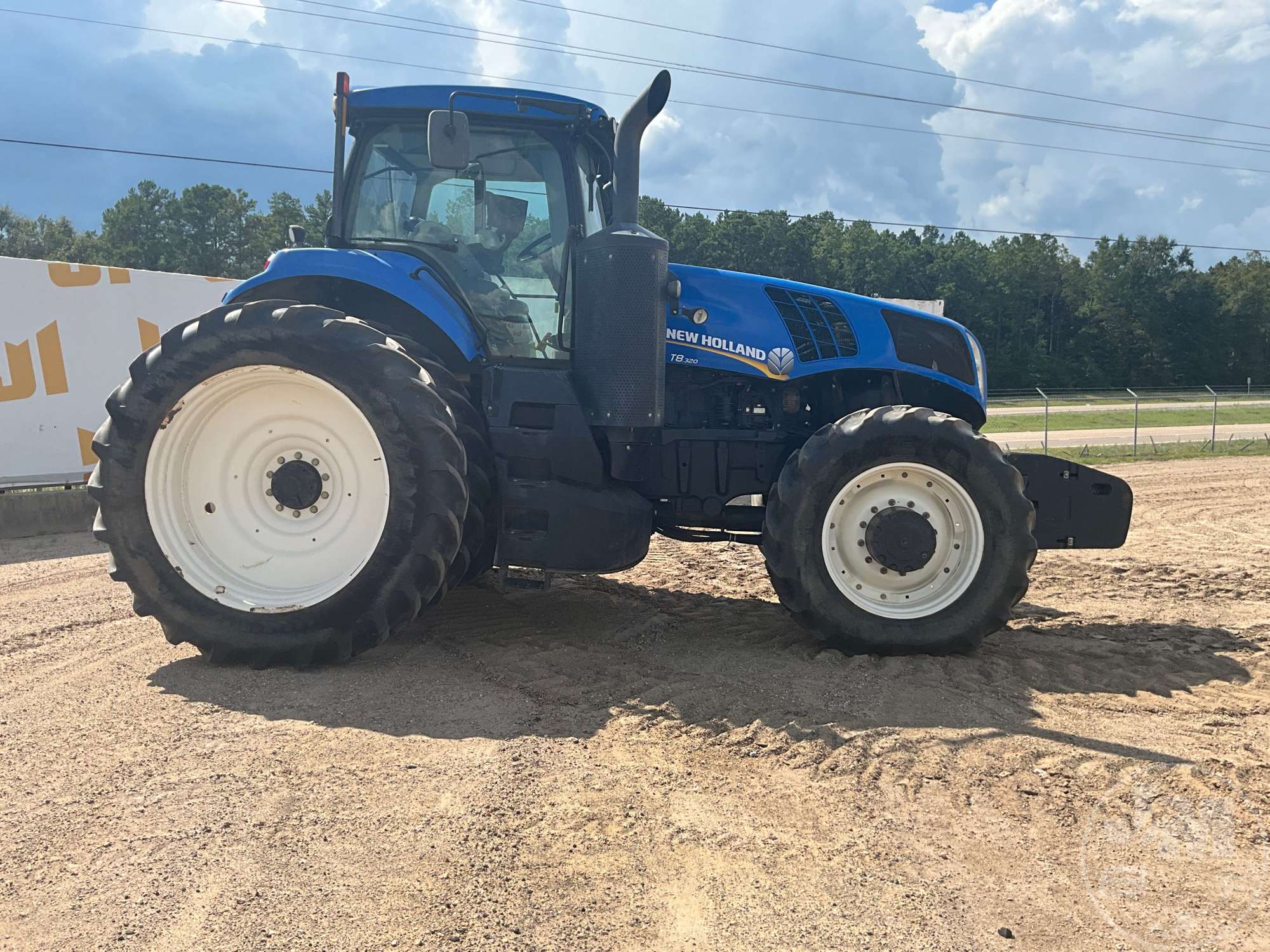 2019 New Holland T8.320