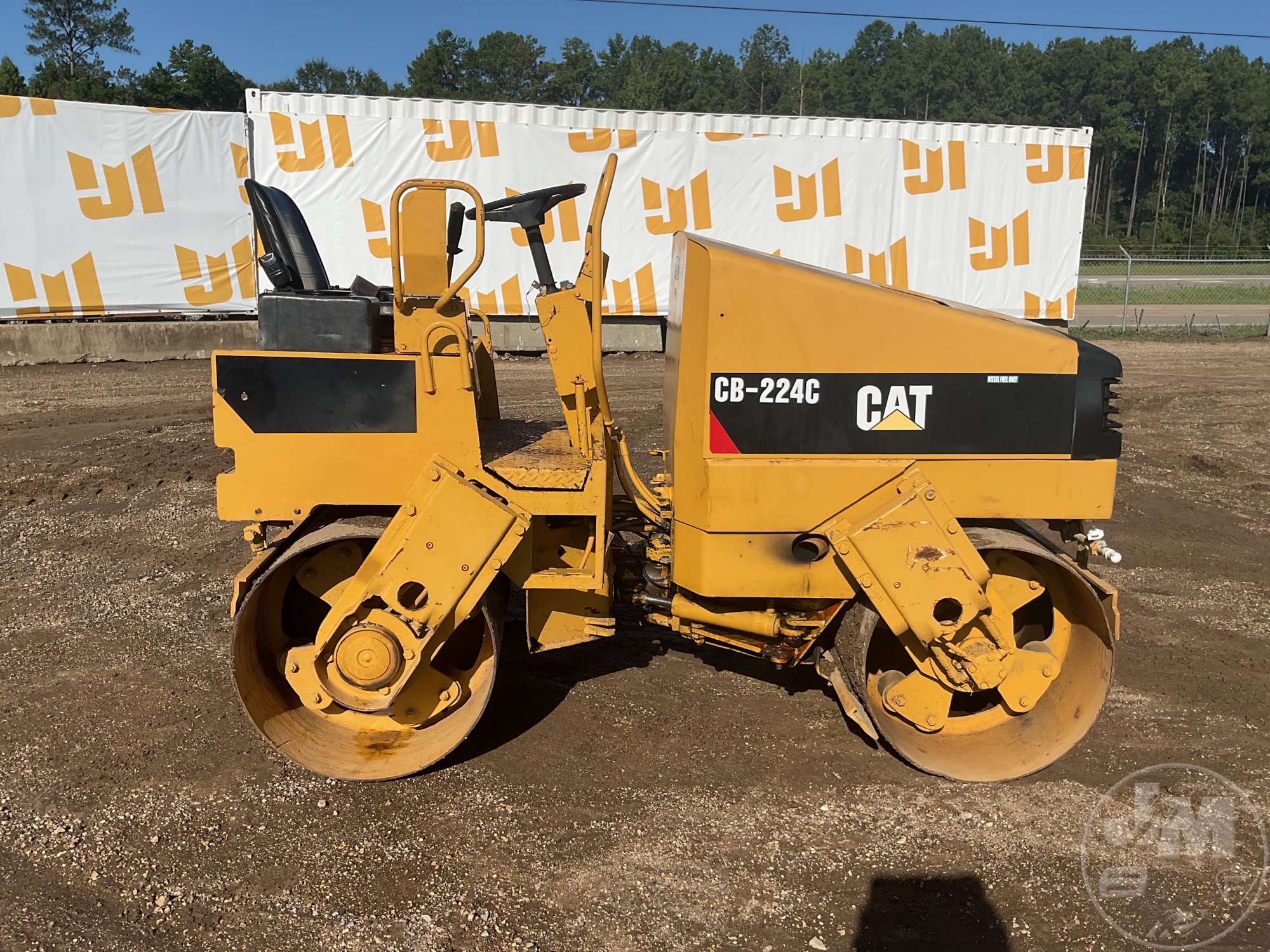 1998 Caterpillar CB224C
