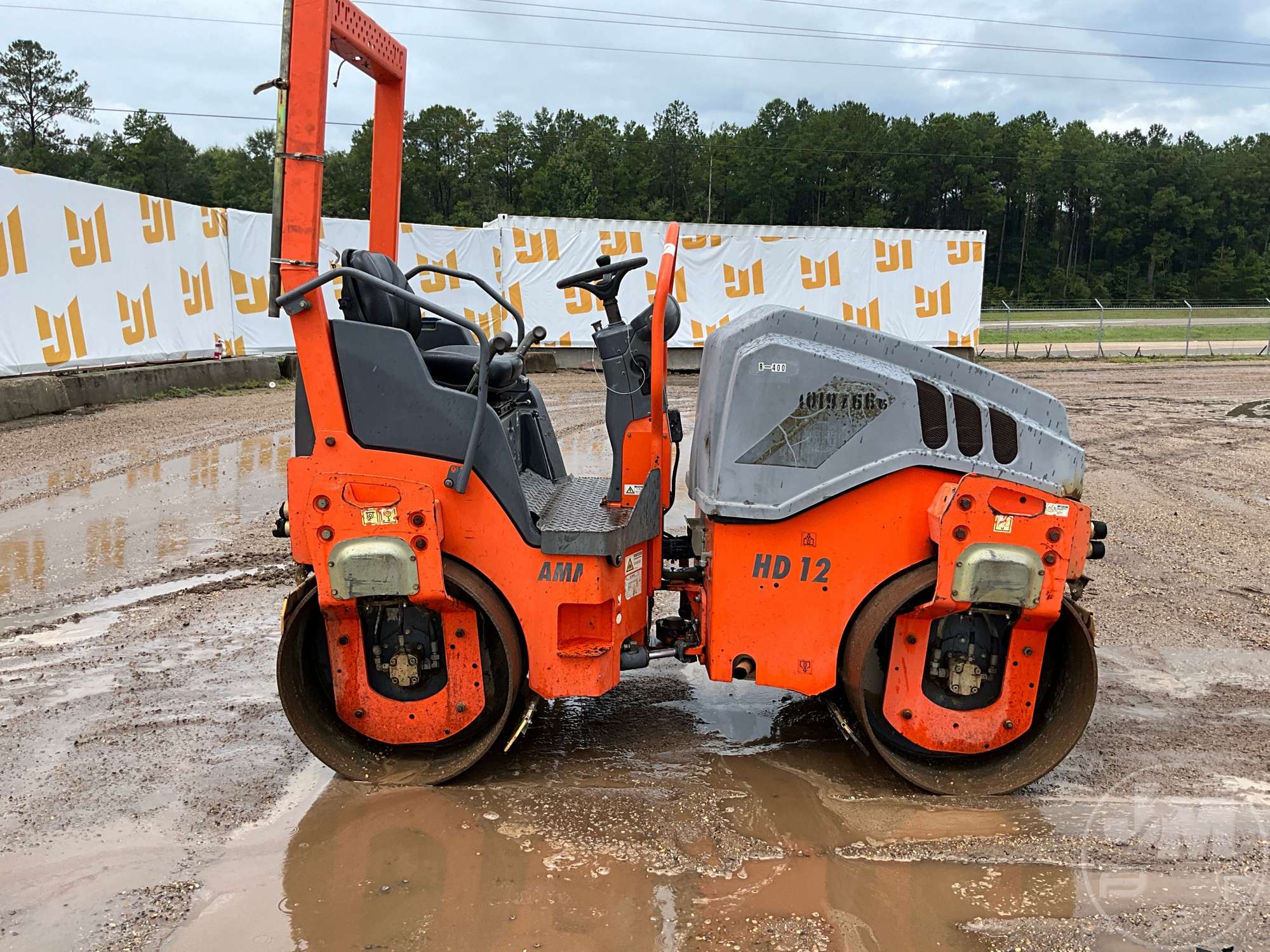 2013 Hamm HD 12 W