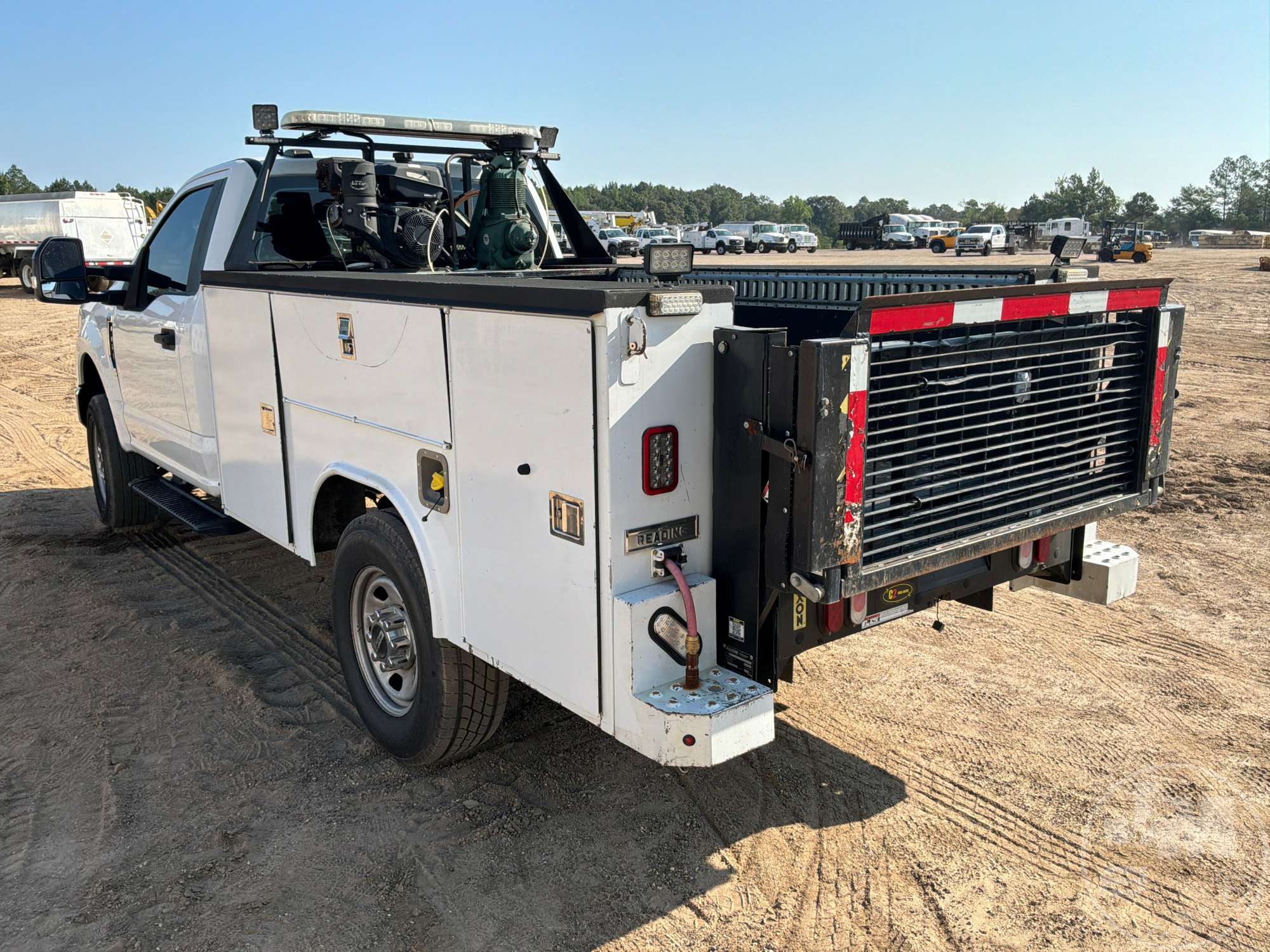 2022 Ford F-350 XL SD