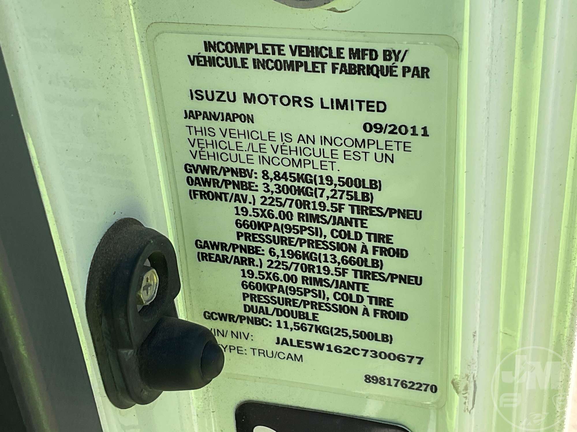 2012 Isuzu NRR