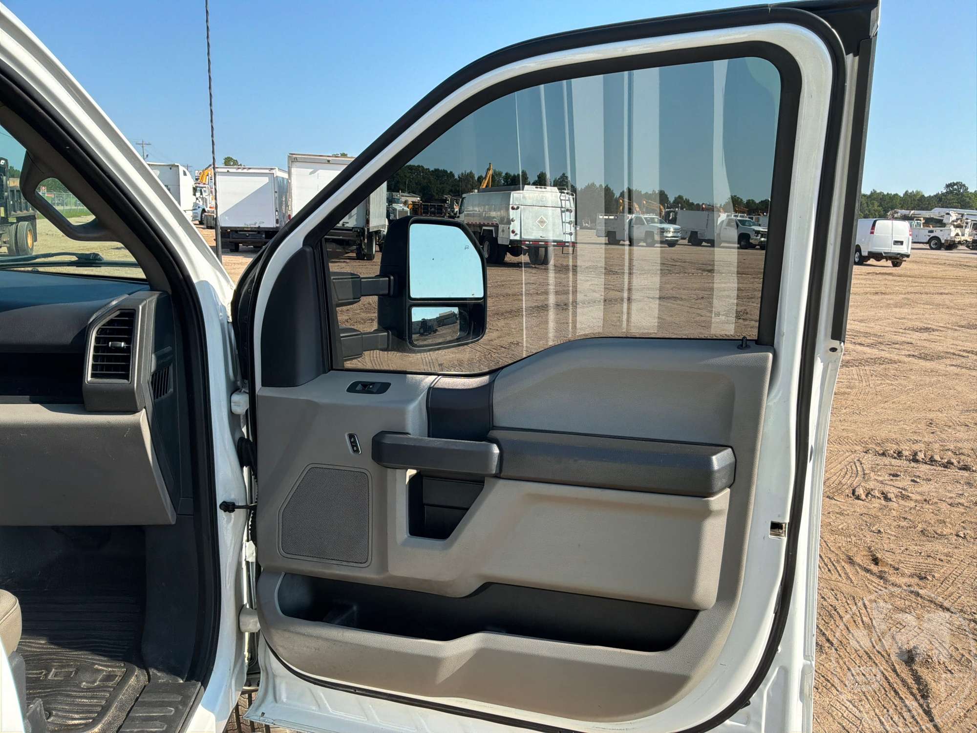 2022 Ford F-350 XL SD