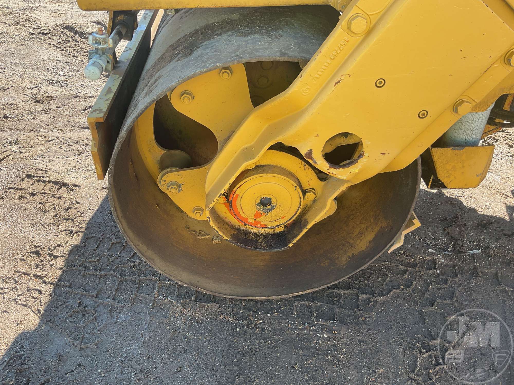 1998 Caterpillar CB224C