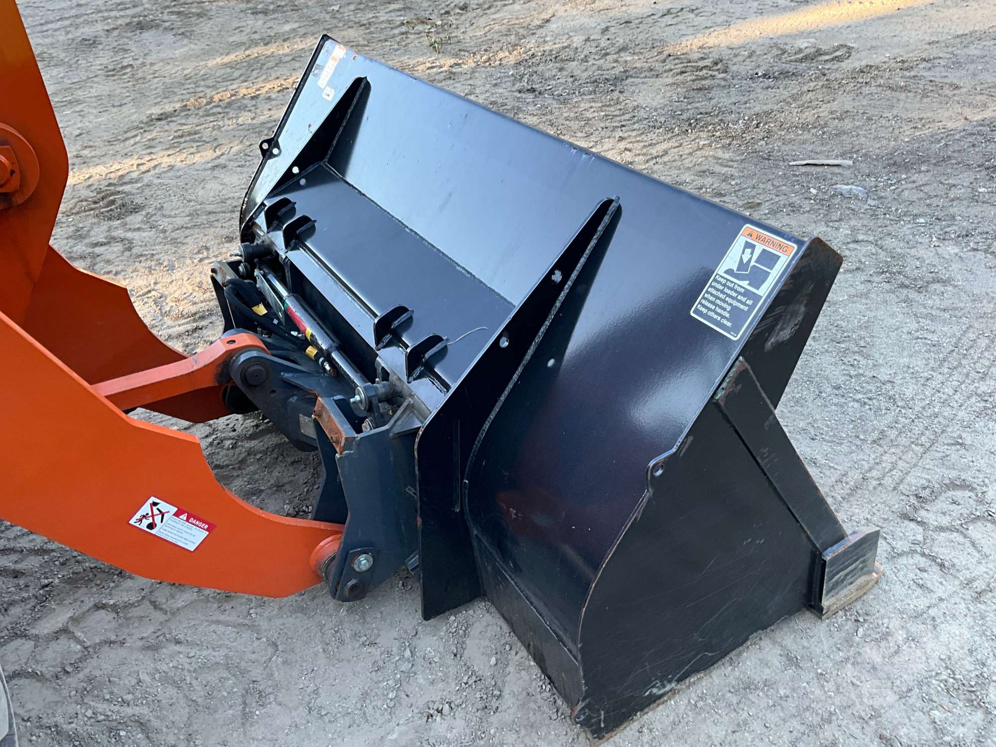 2024 Hitachi ZW80-5B