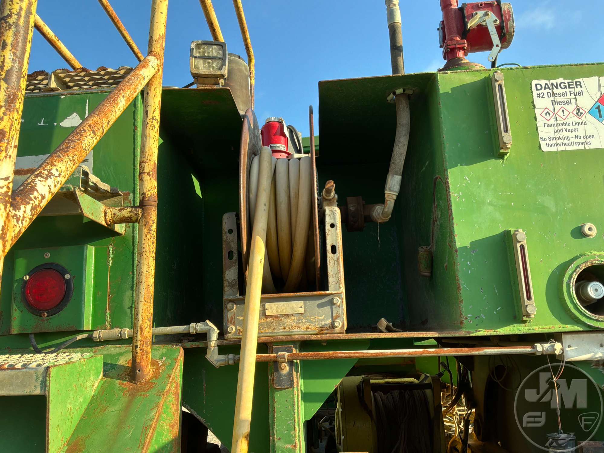 0 John Deere 648H