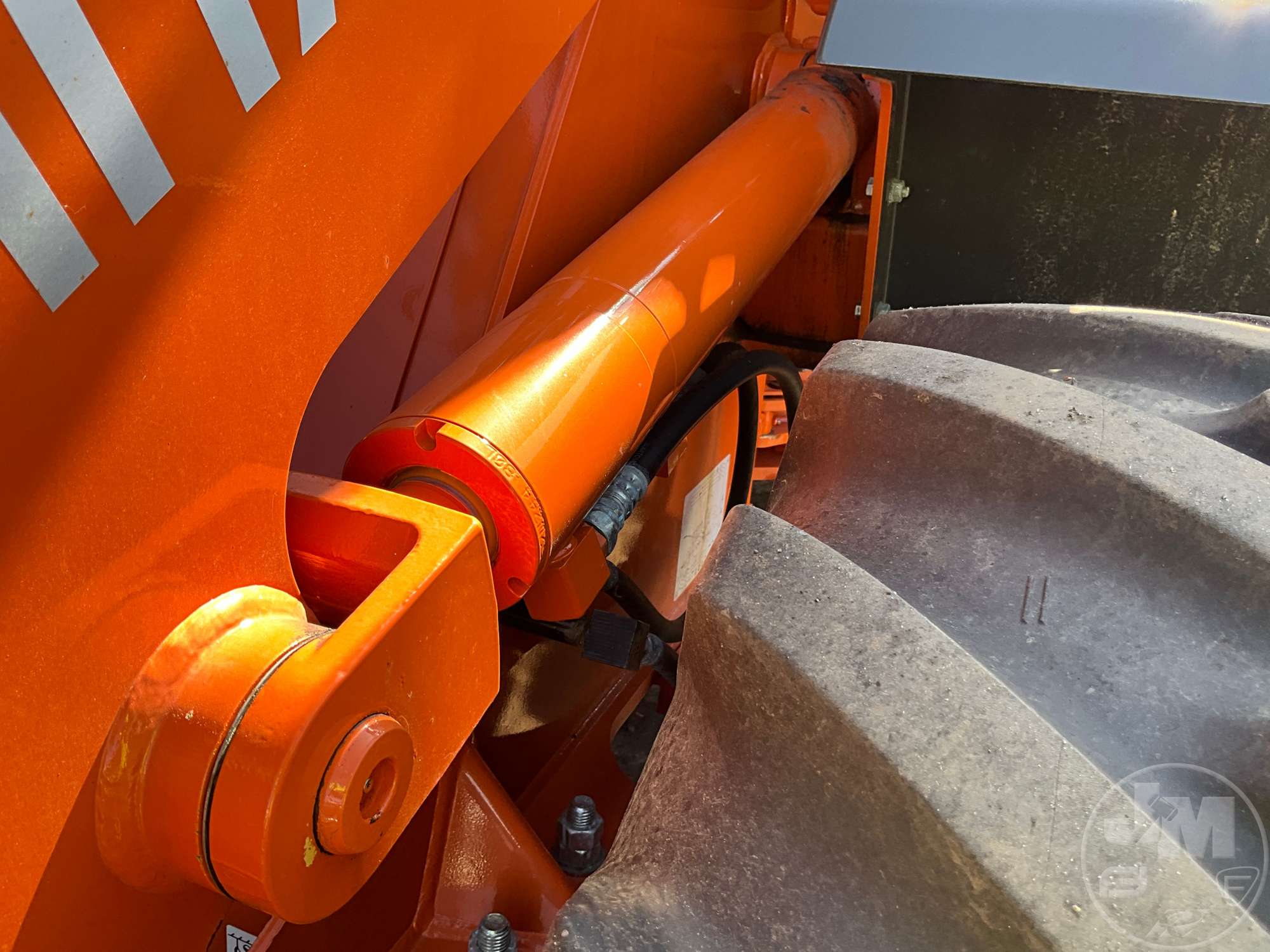 2024 Hitachi ZW80-5B