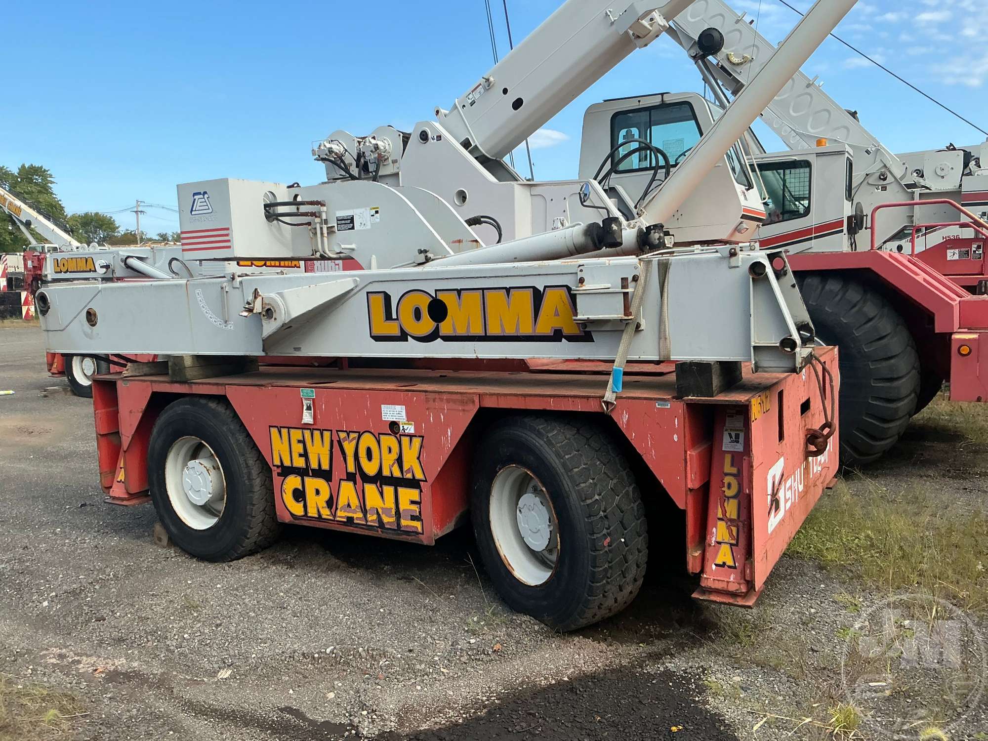 2003 Shuttlelift 5560B