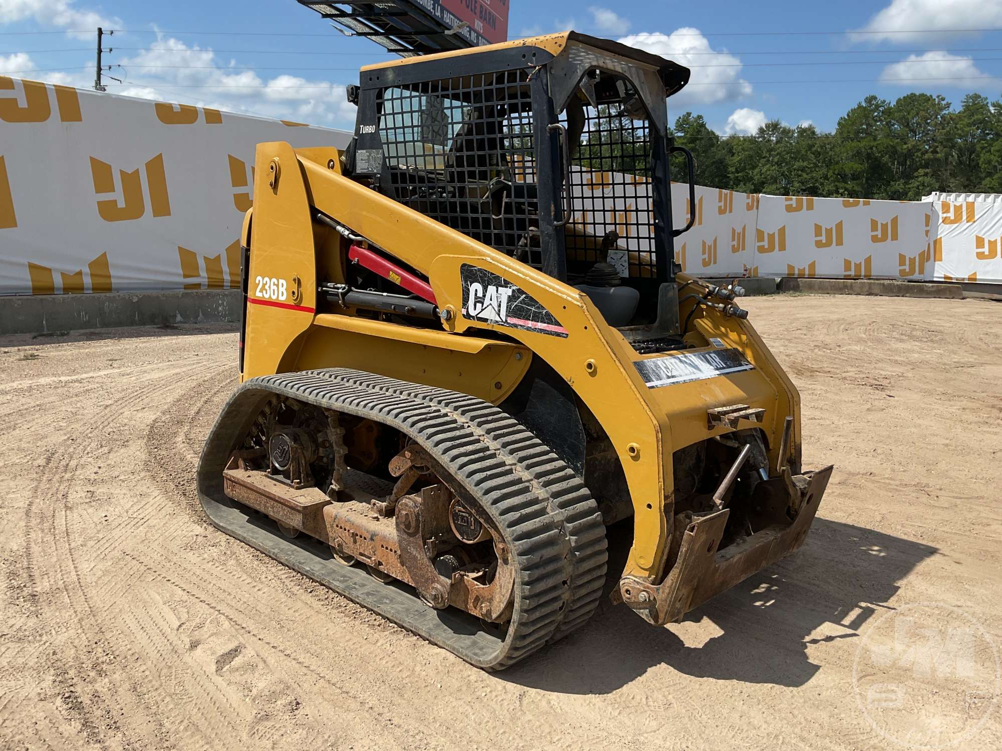 2000 Caterpillar 236B