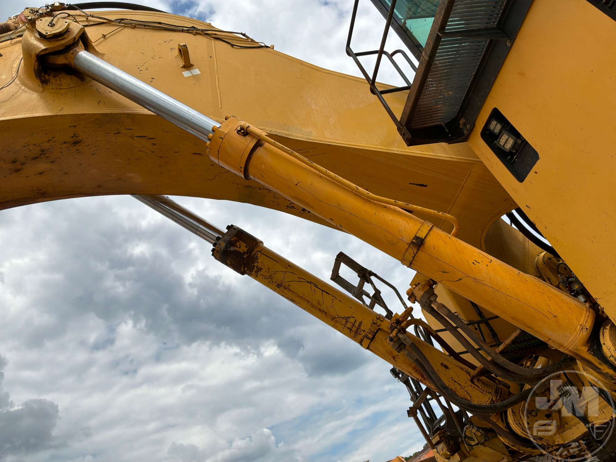 2007 Komatsu PC-2000