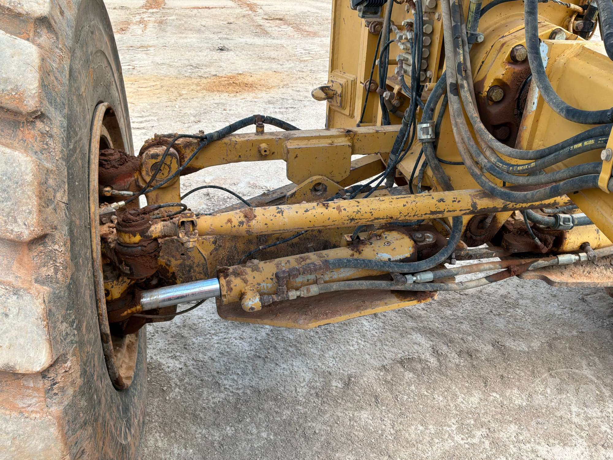 2008 Caterpillar 16M