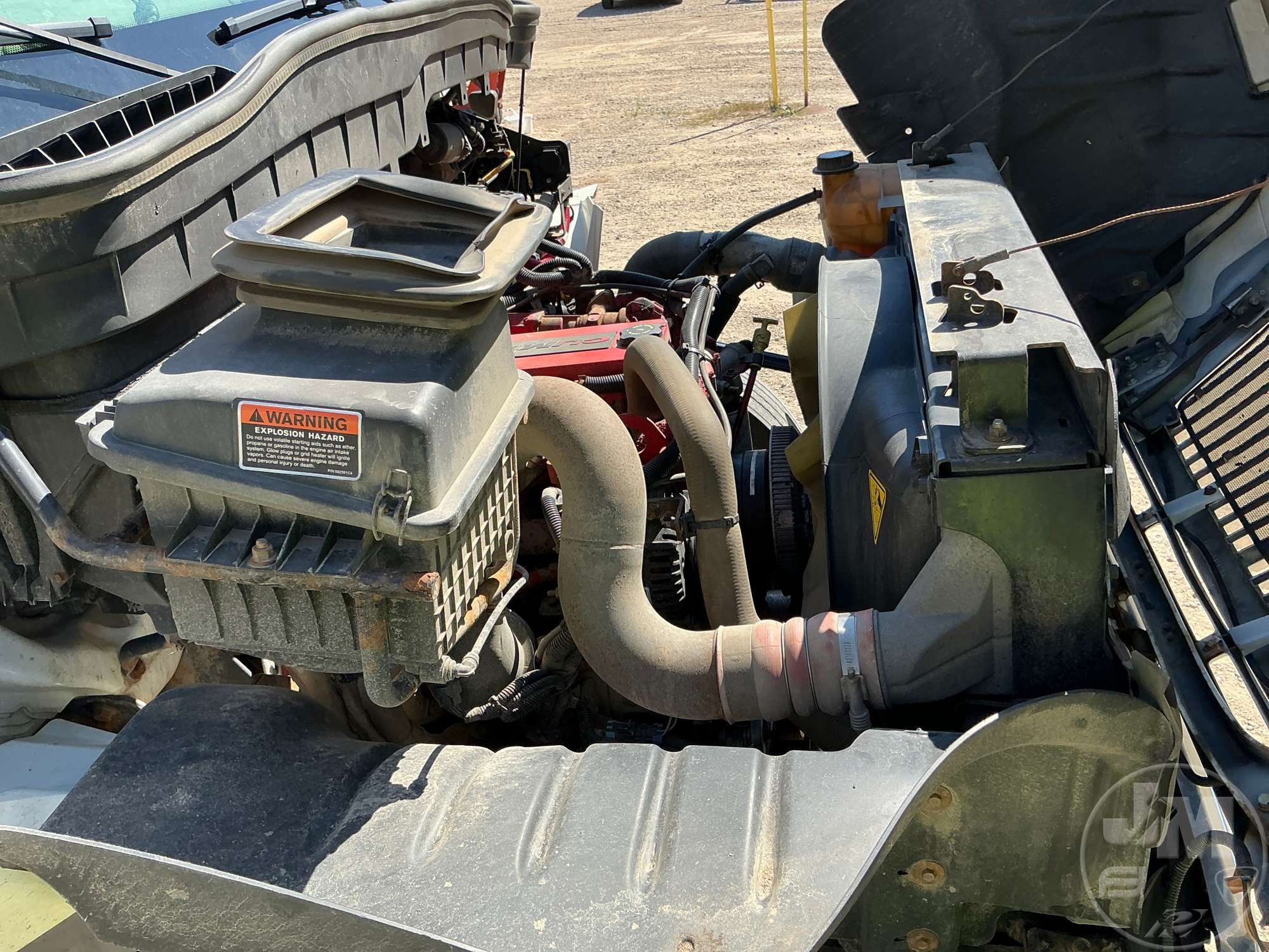 2016 International MA025