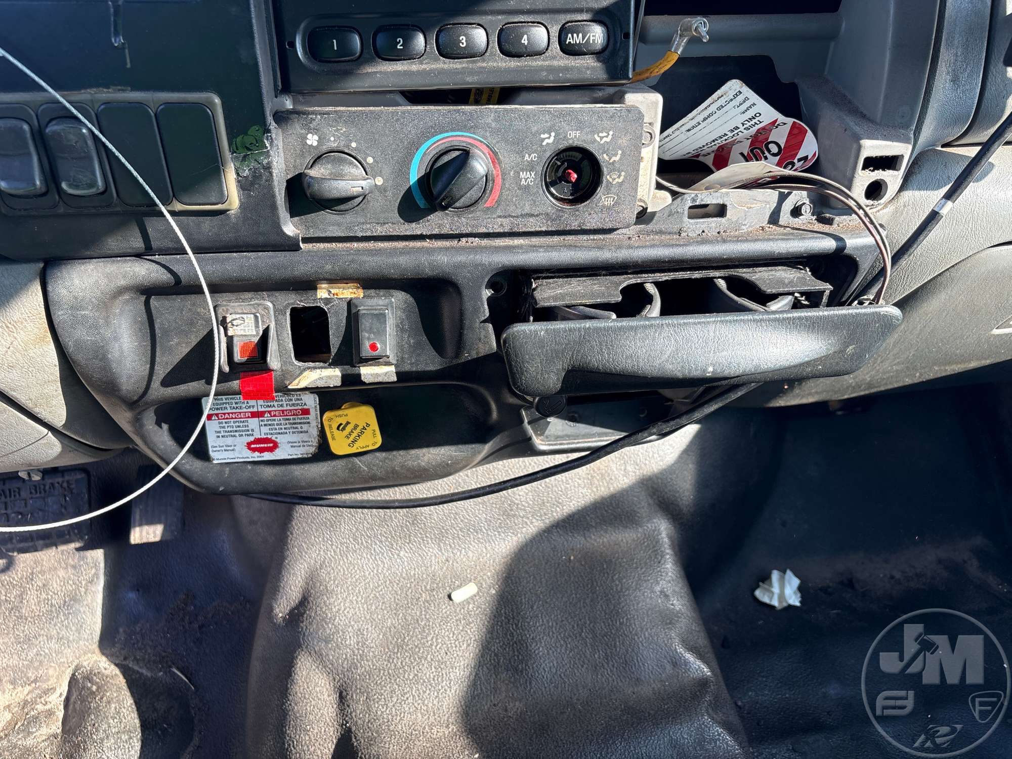 2009 Ford F-650XL SD CREW CAB