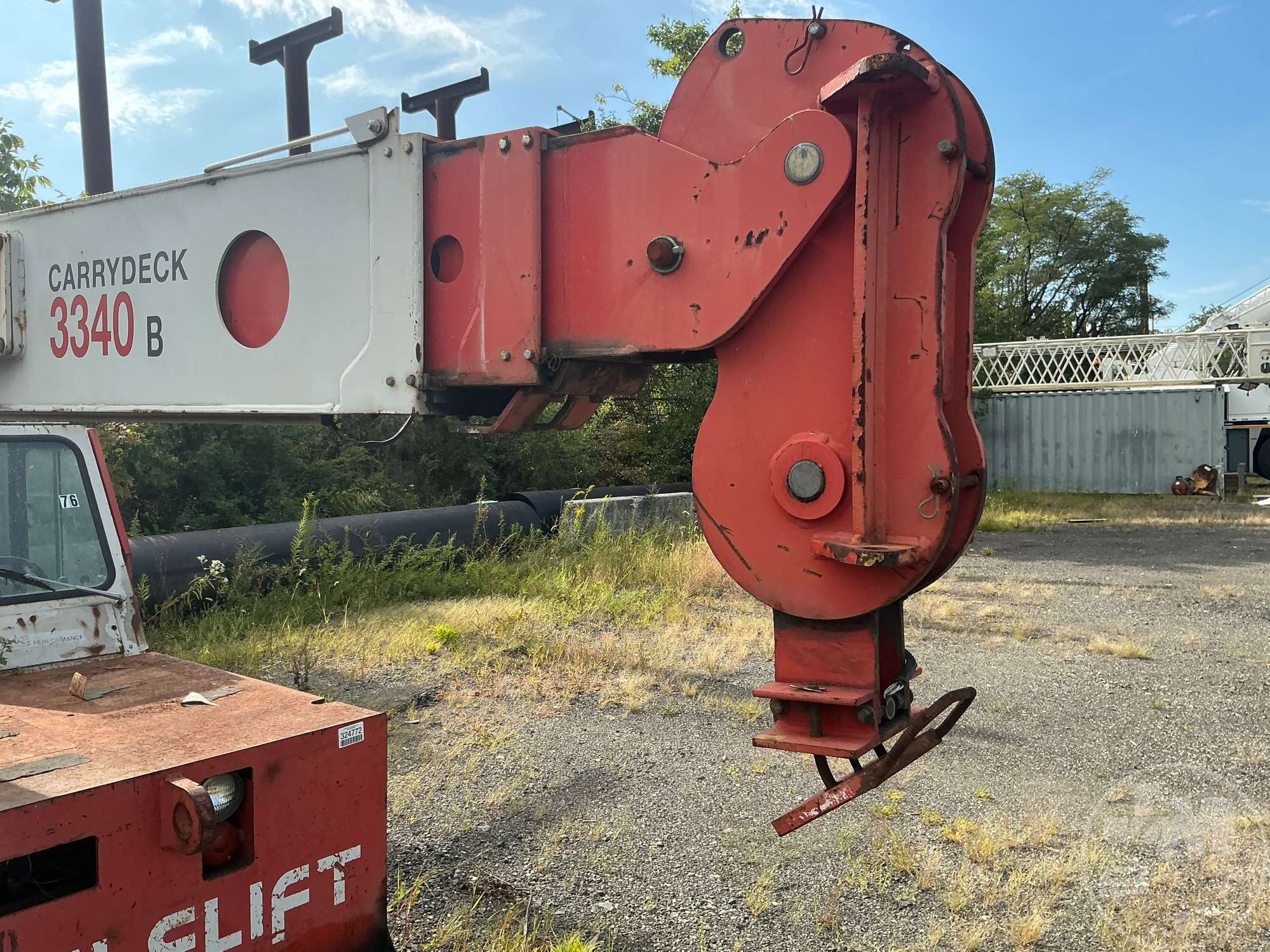 2004 Shuttlelift 3340 B