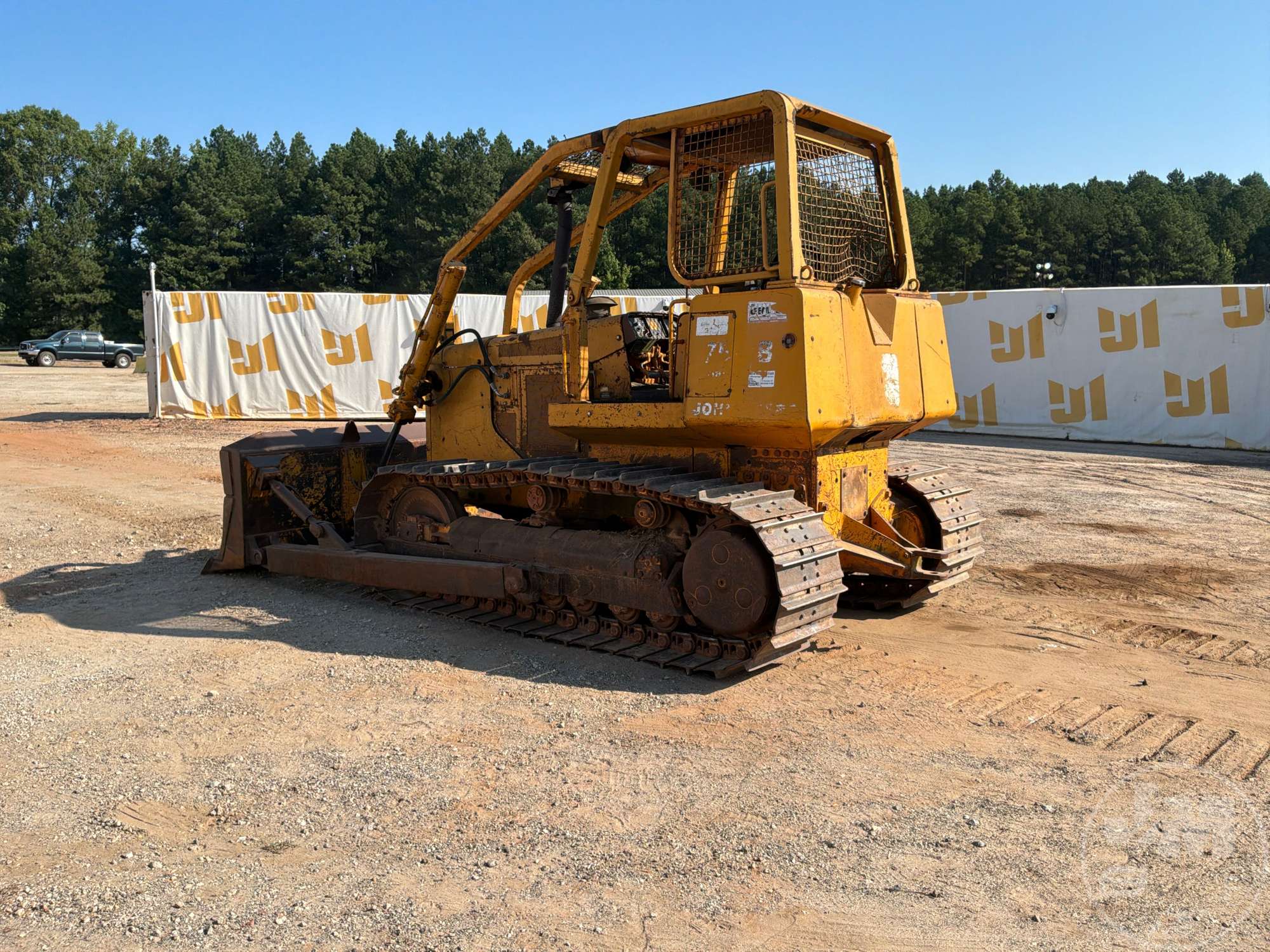 1988 John Deere 750 B