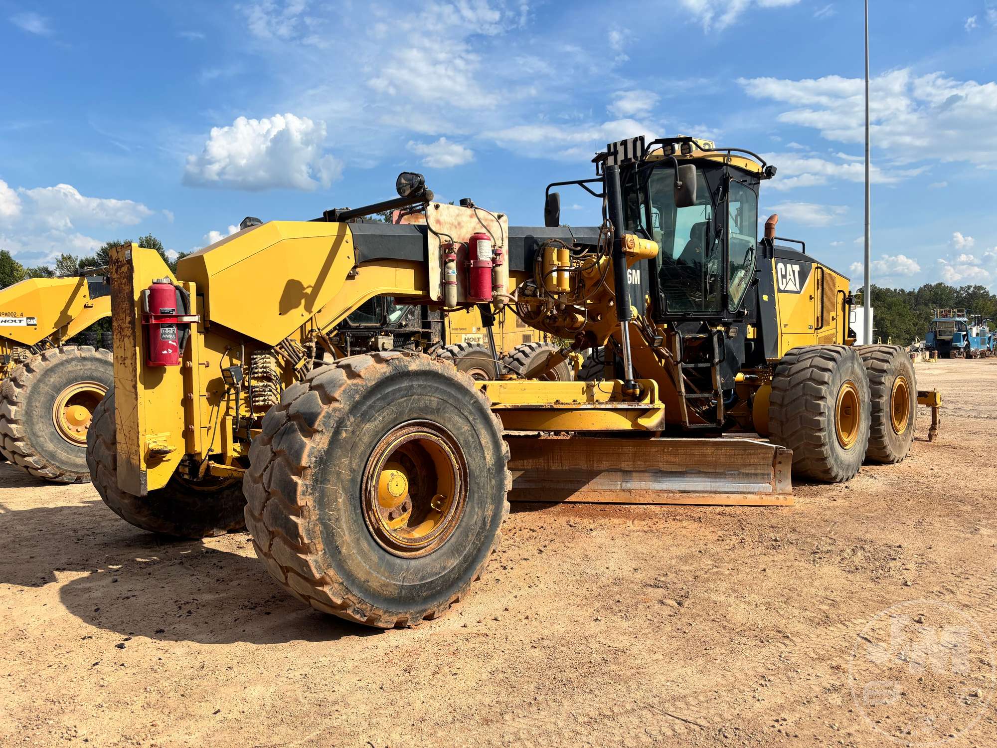Photo of 2008 Caterpillar 16M