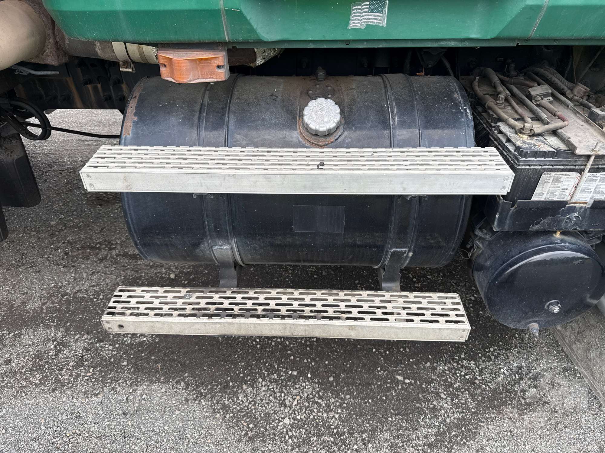 2007 Mack CTP GRANITE