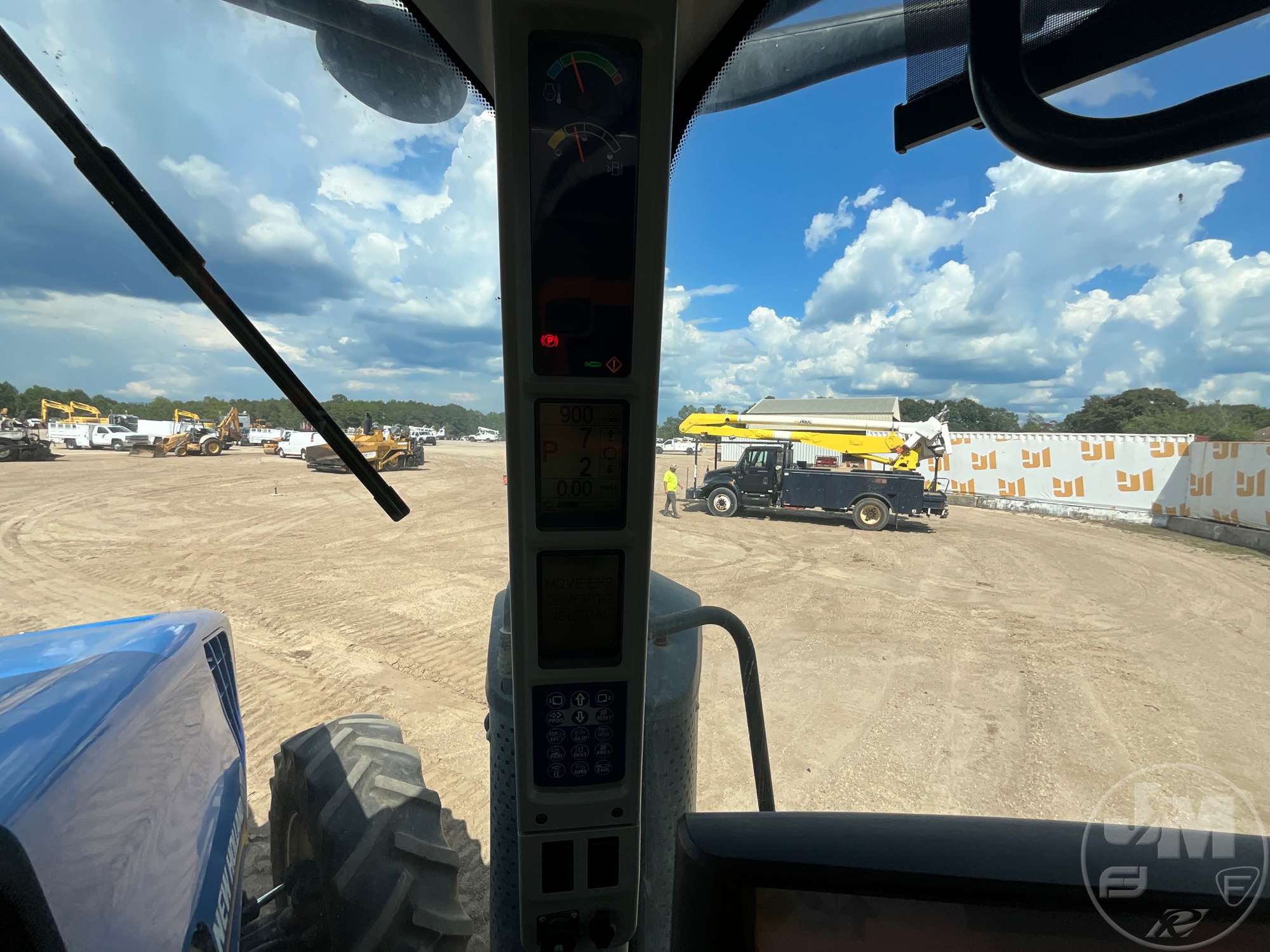 2019 New Holland T8.320