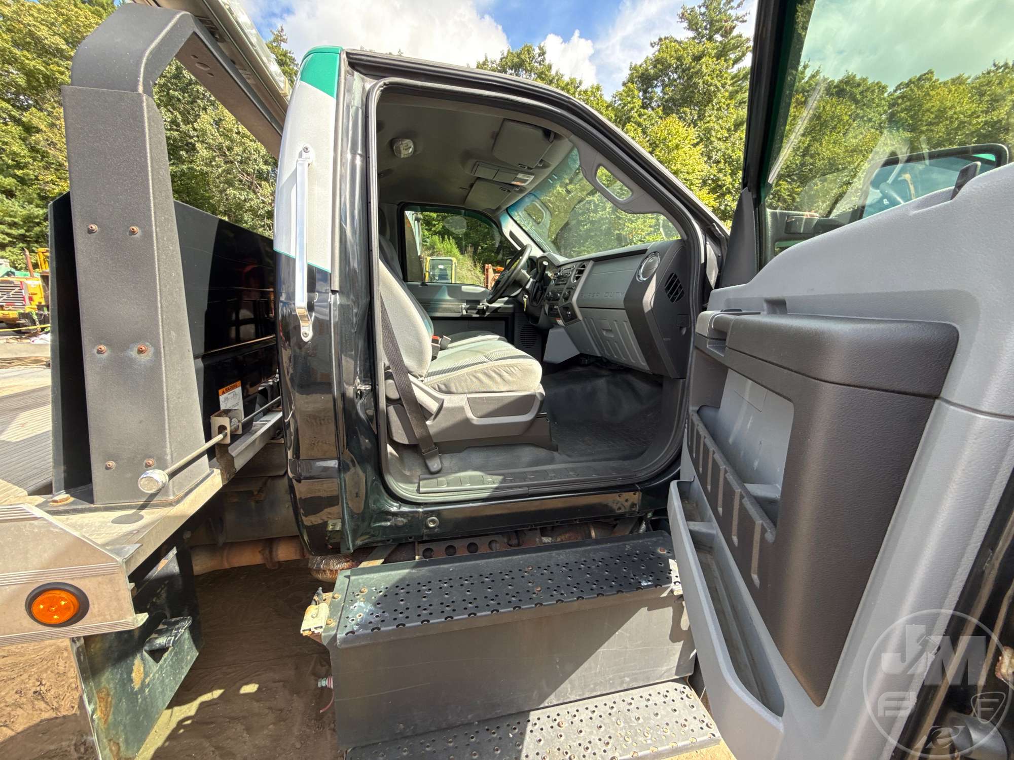2017 Ford F650