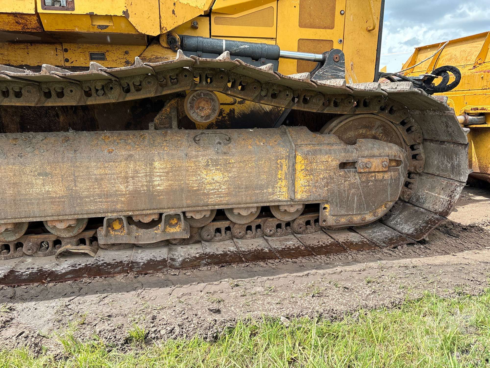 2019 John Deere 750K LGP