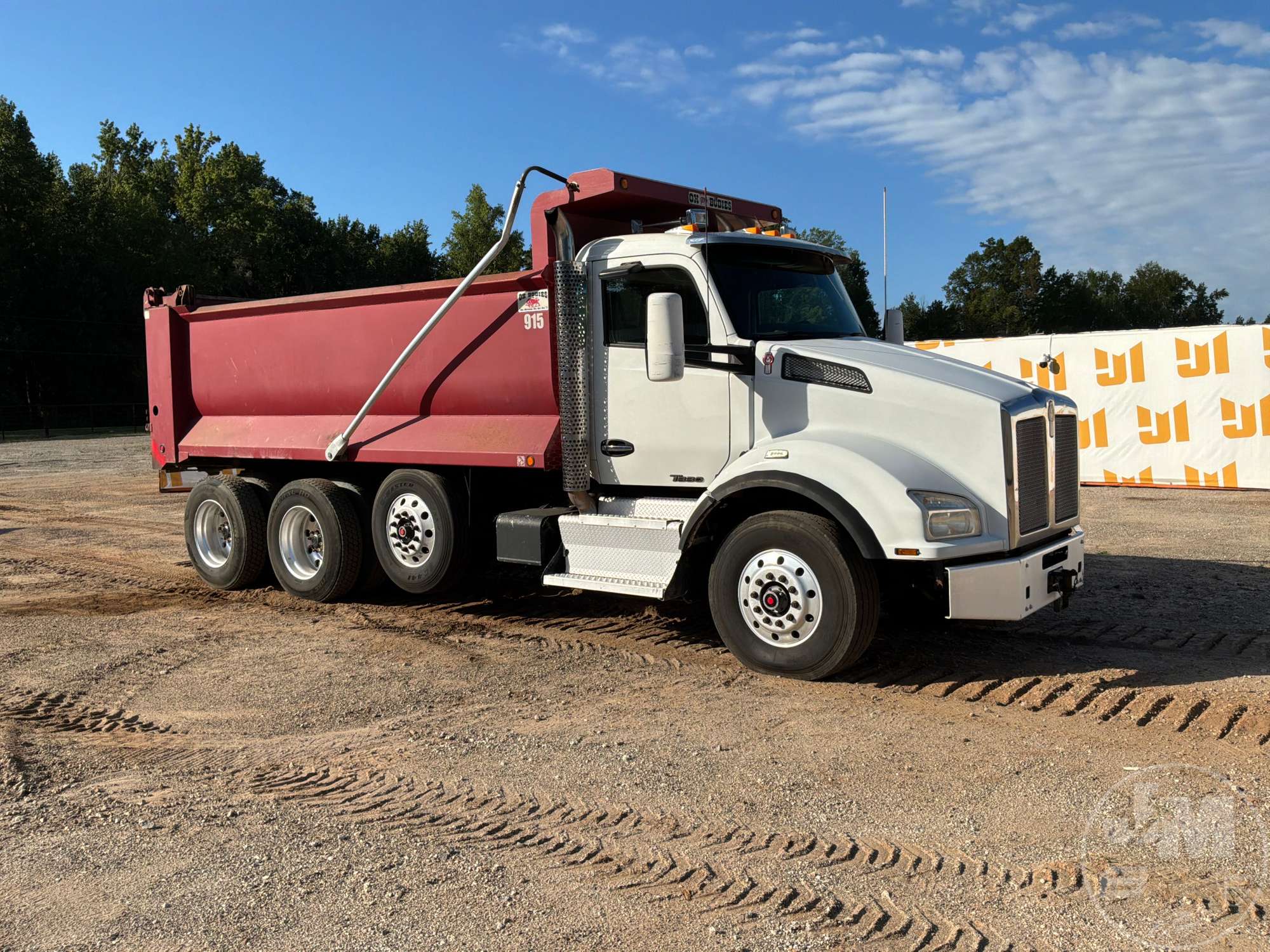 2016 Kenworth T880