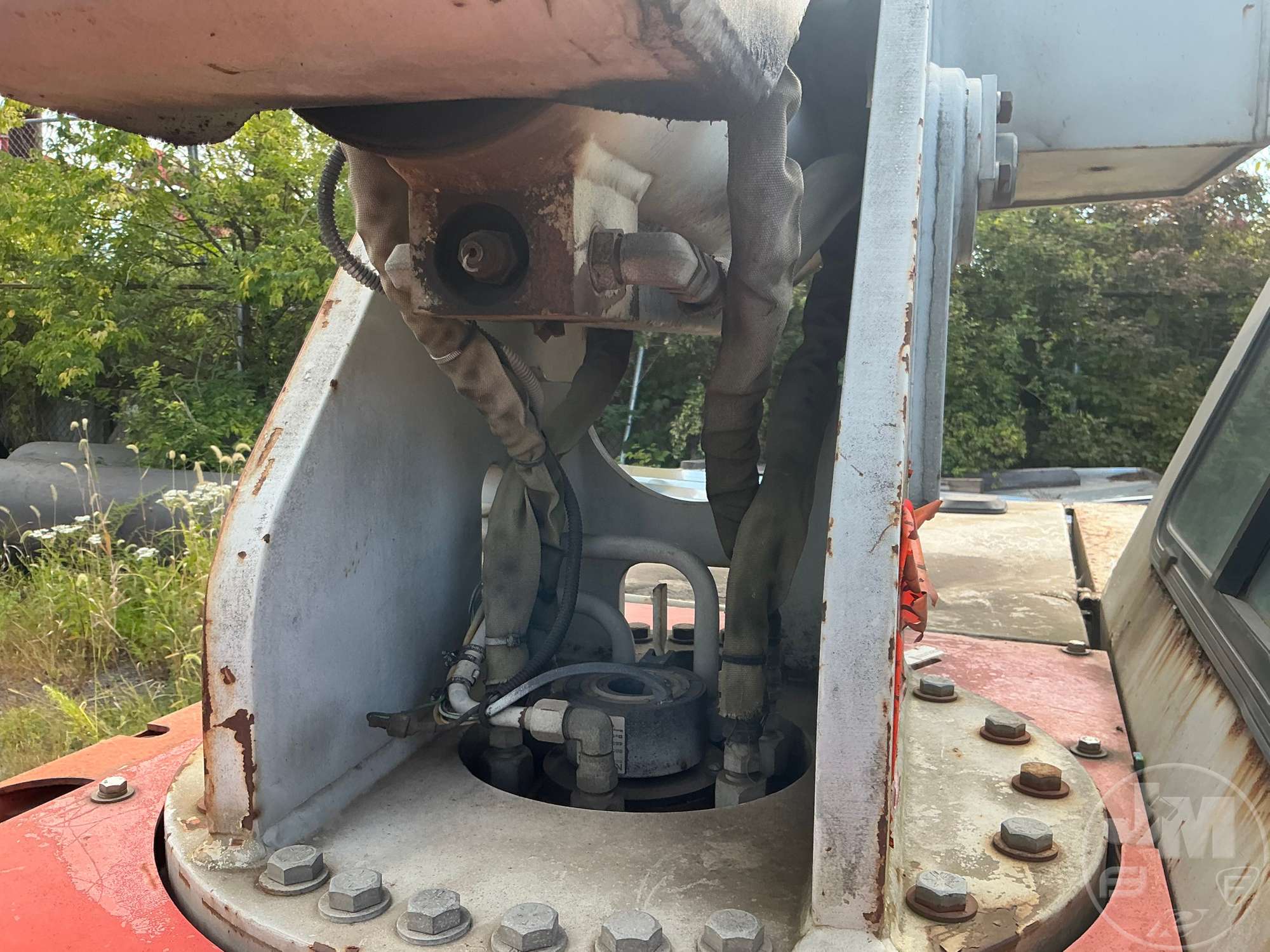 2004 Shuttlelift 3340 B