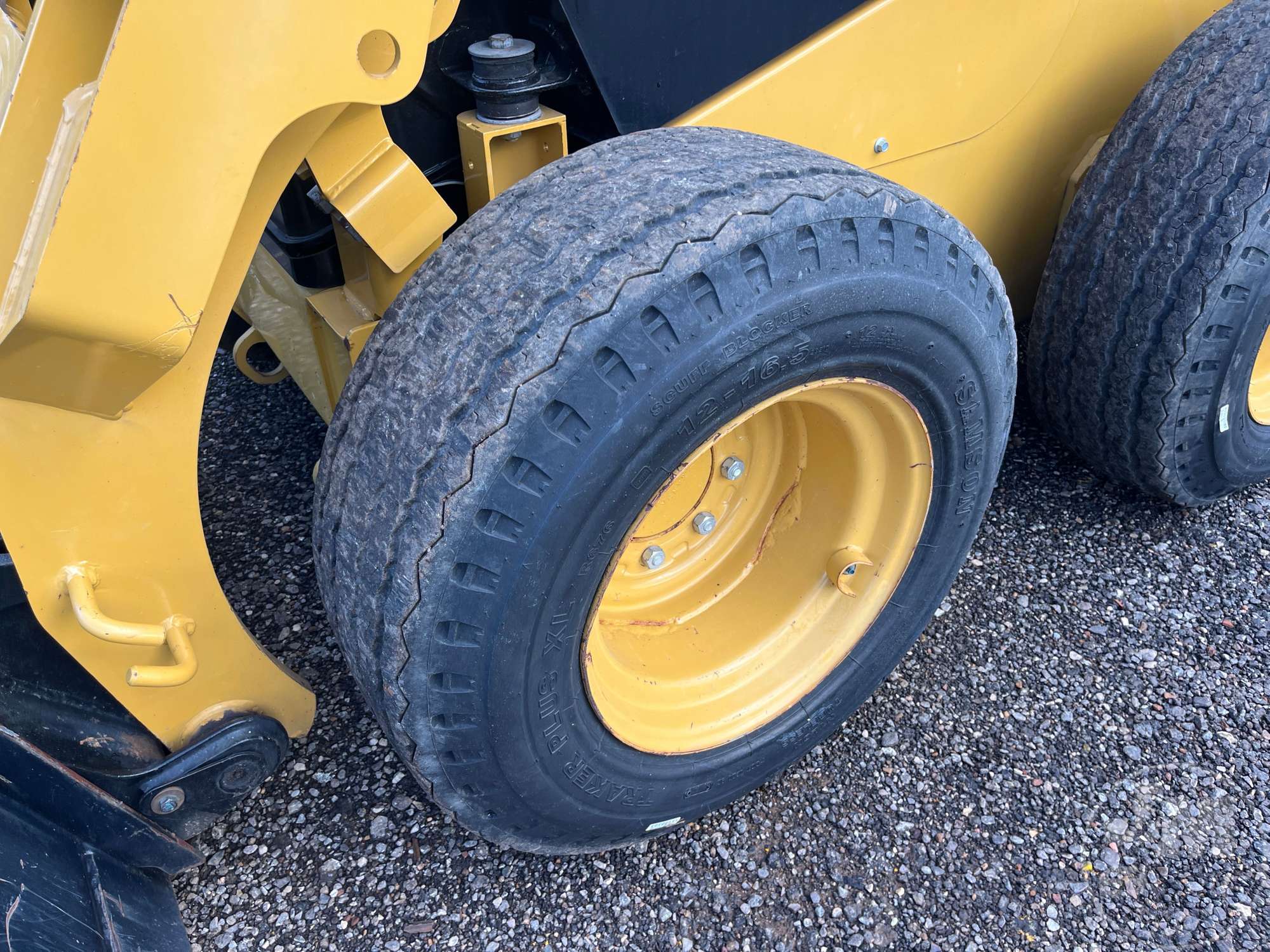 2020 Caterpillar 242D