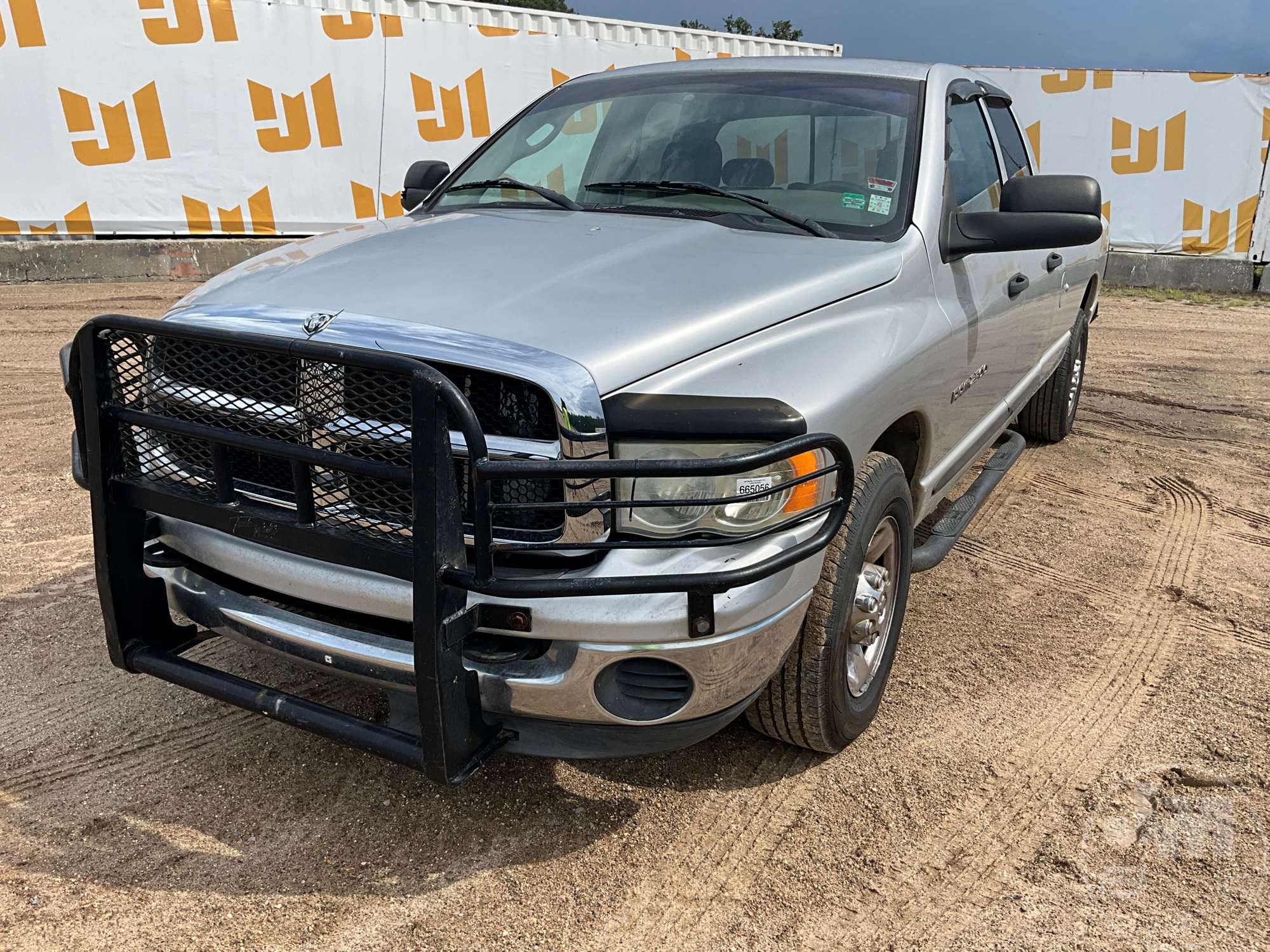 Photo of 2004 Dodge RAM SLT