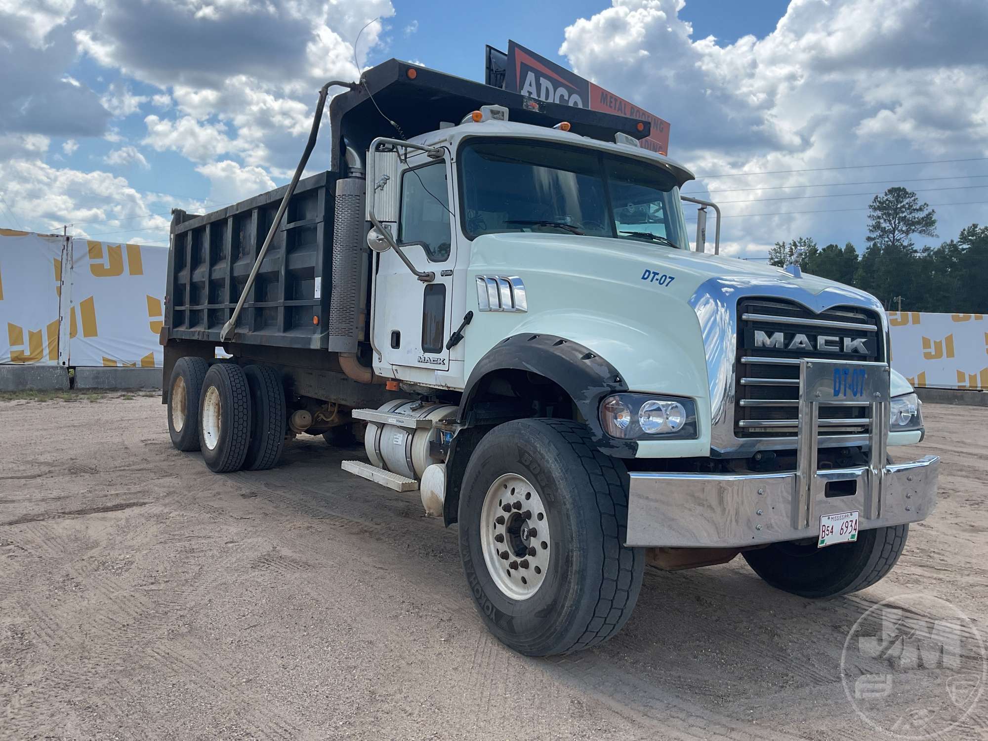 2007 Mack CTP GRANITE
