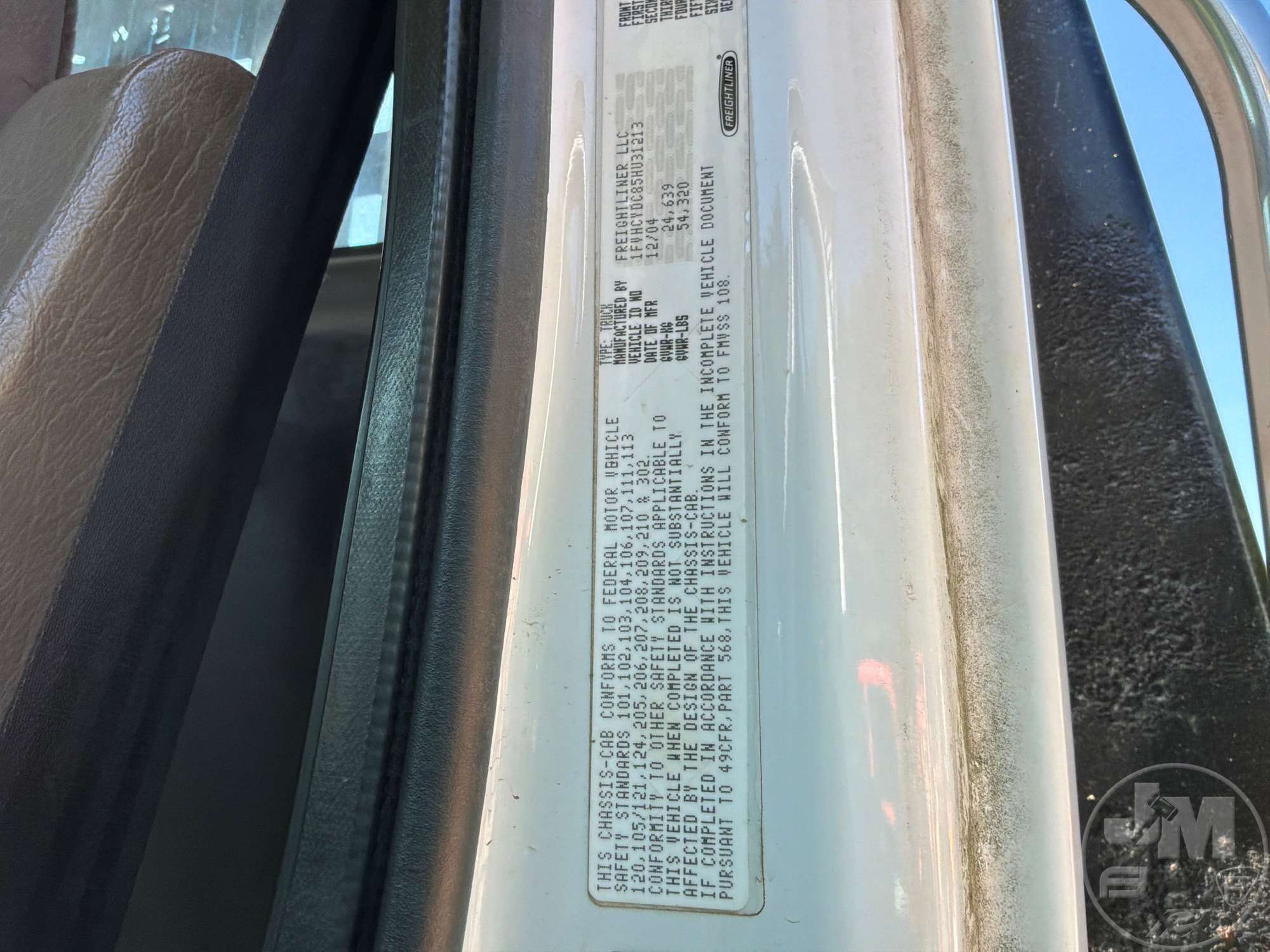 2005 Freightliner M2