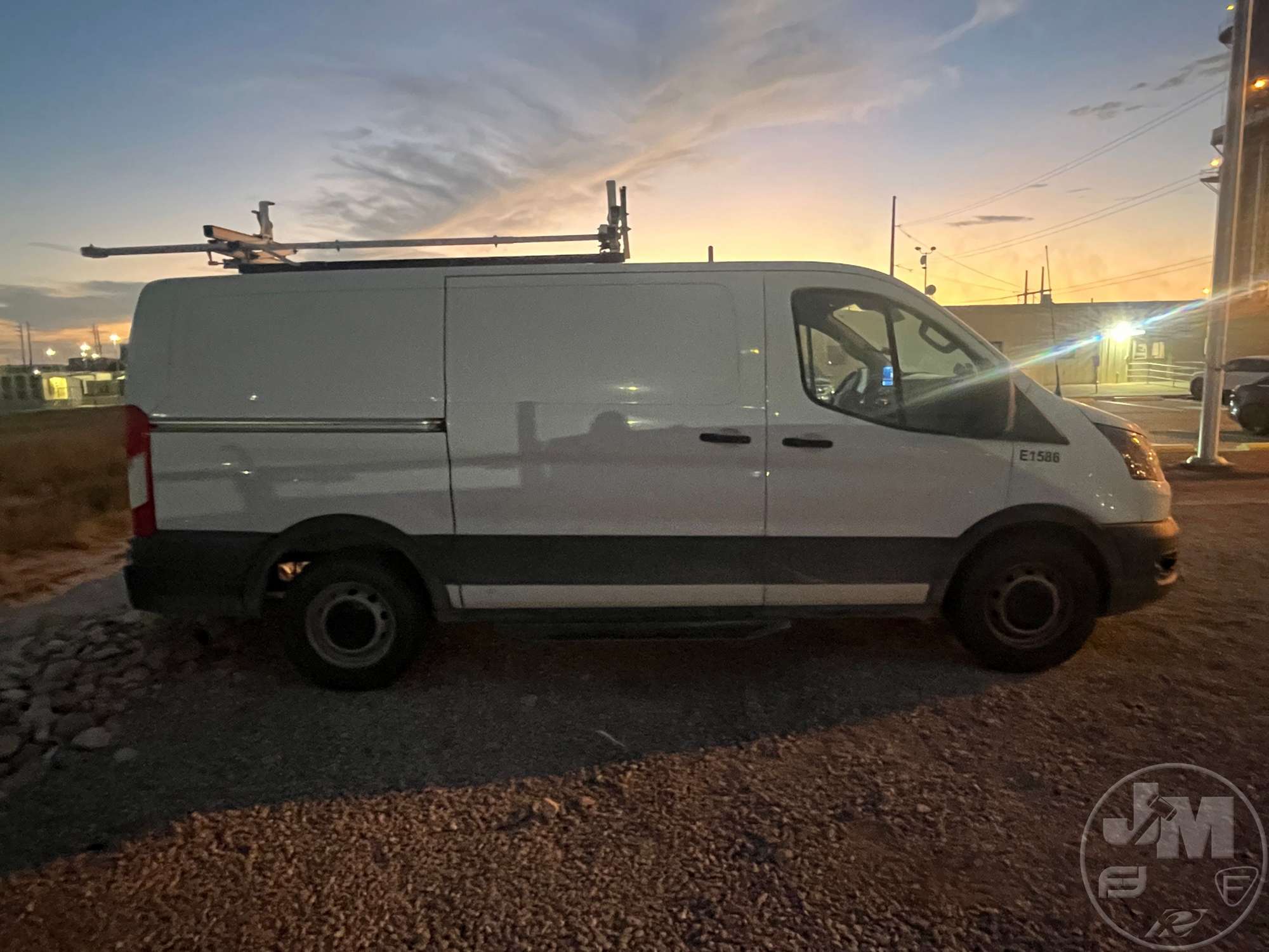 2020 Ford TRANSIT 150