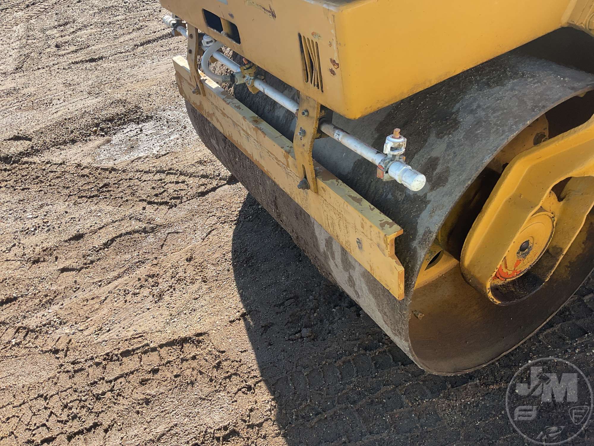 1998 Caterpillar CB224C