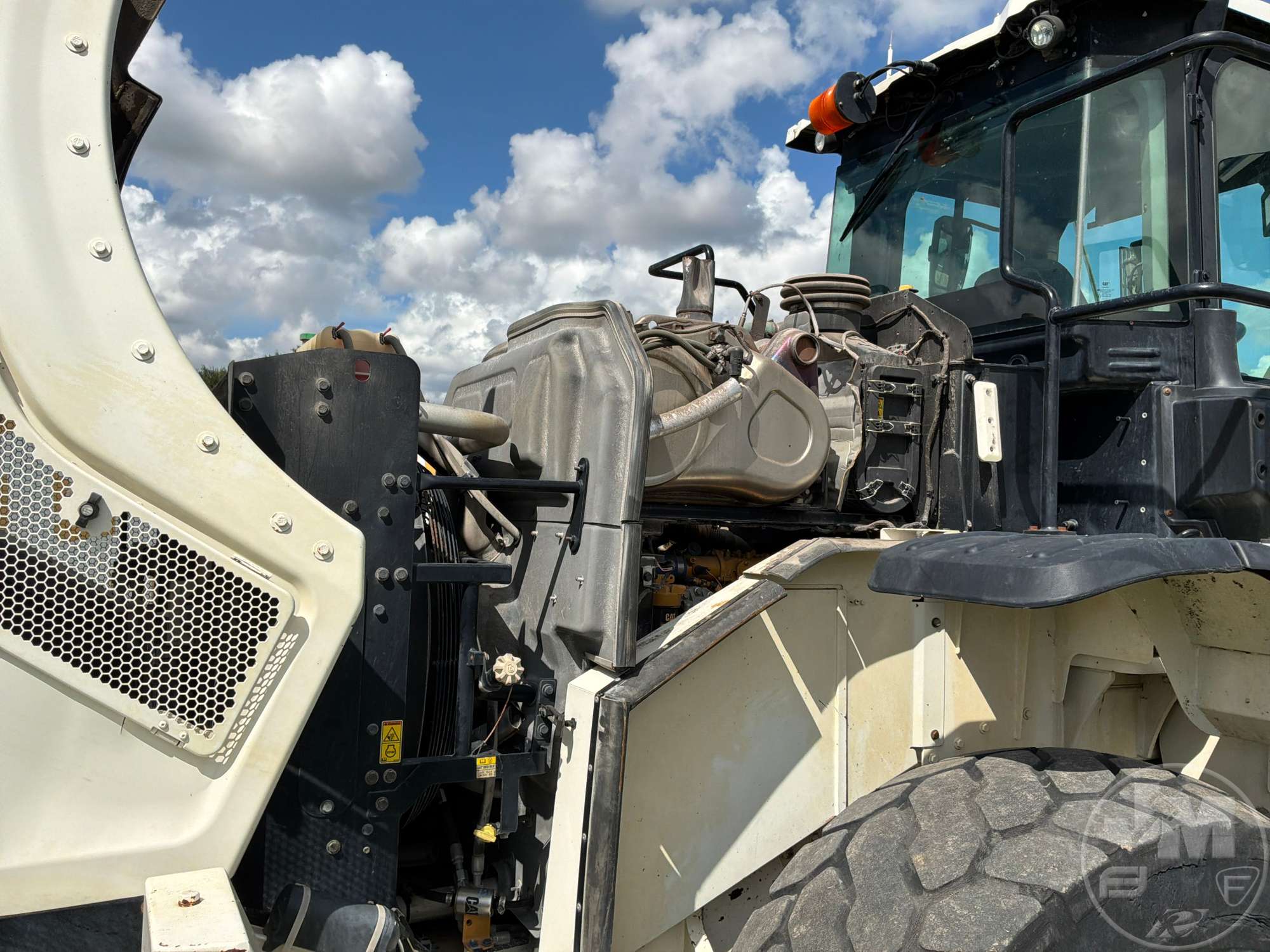2016 Caterpillar 950M