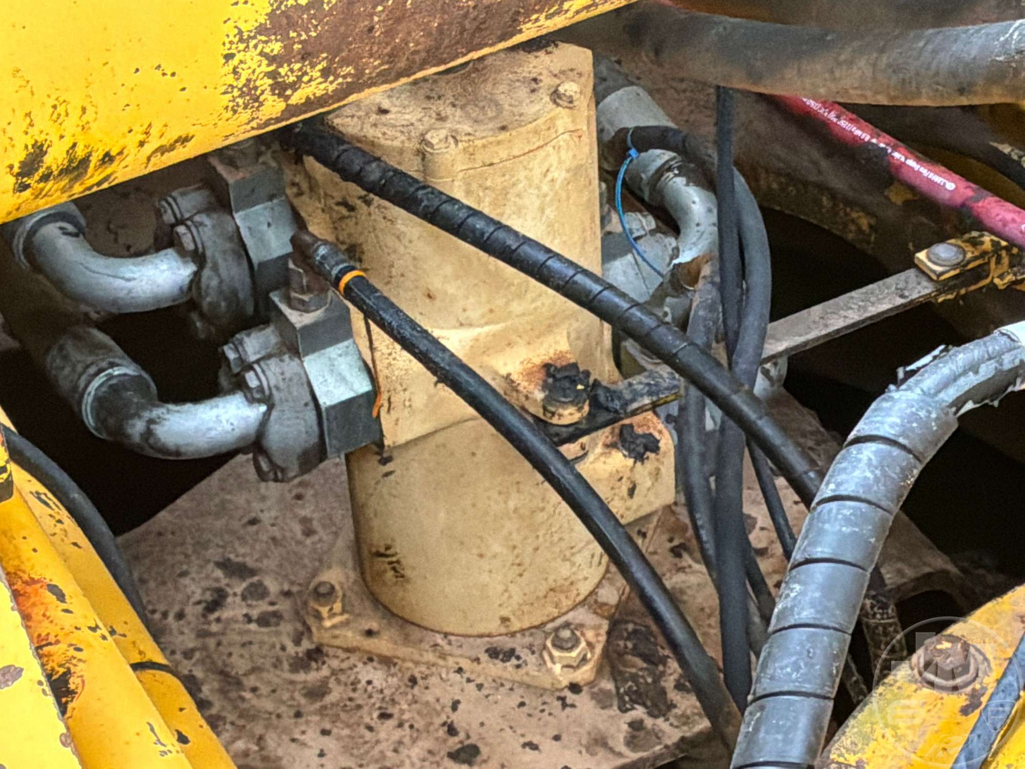 2007 Komatsu PC-2000
