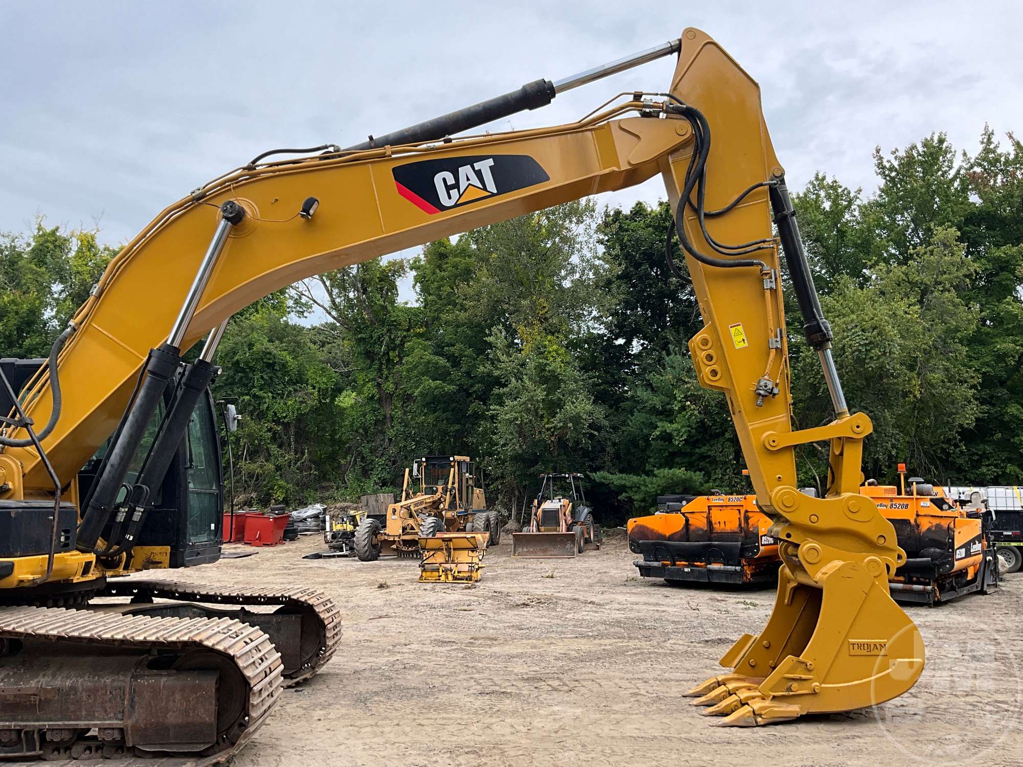 2012 Caterpillar 329E L