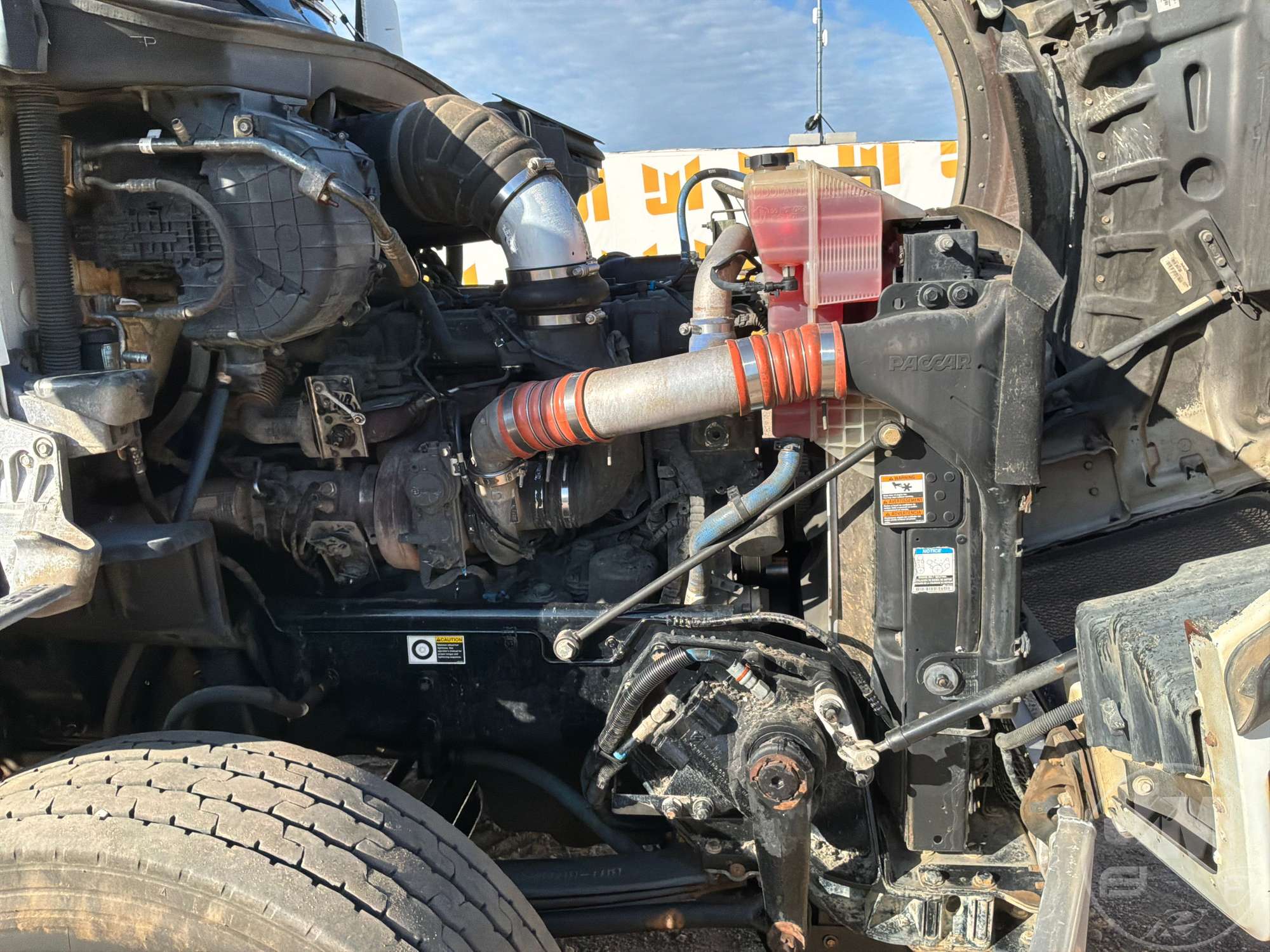 2016 Kenworth T880