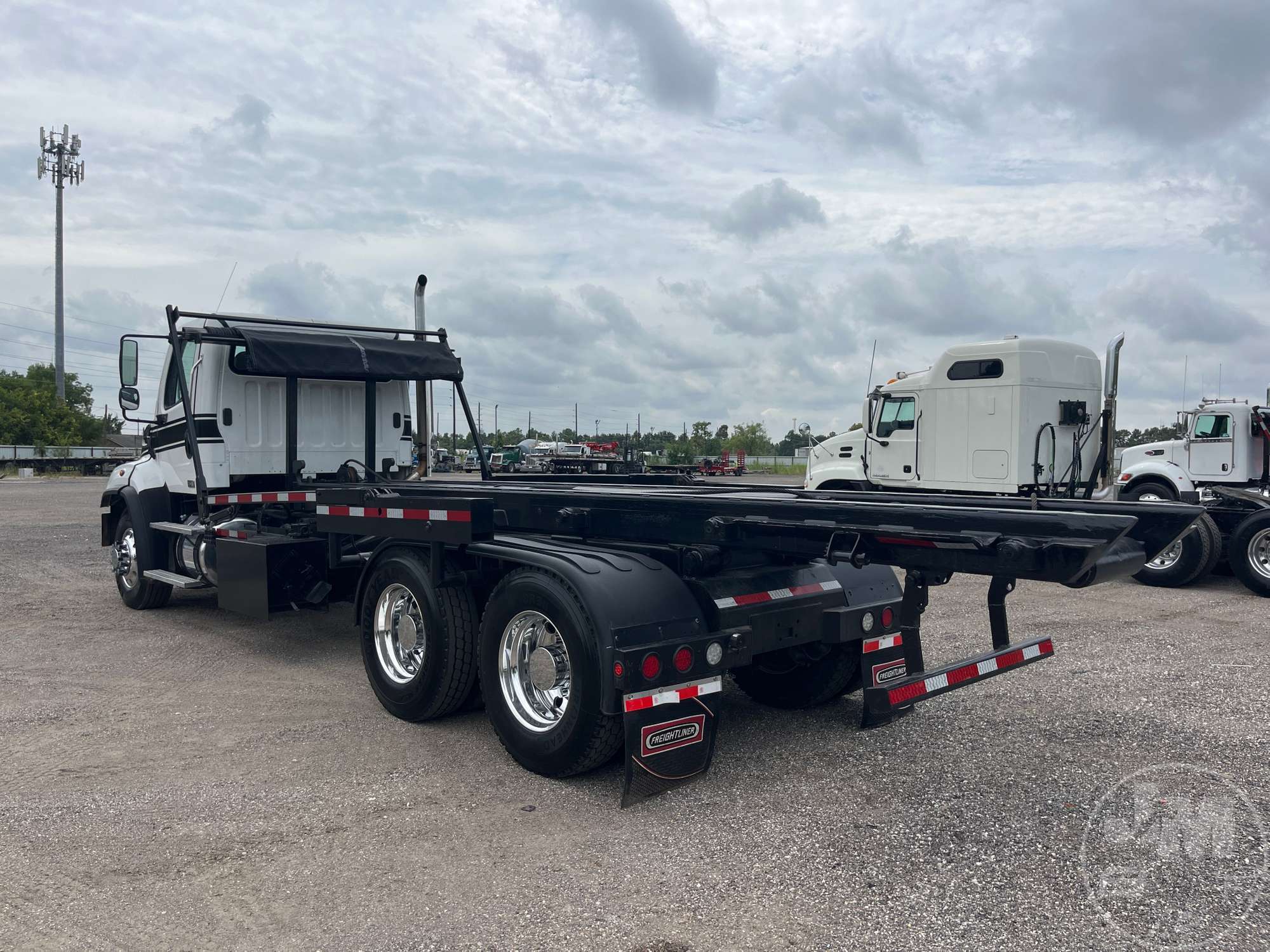 2014 Freightliner 114SD