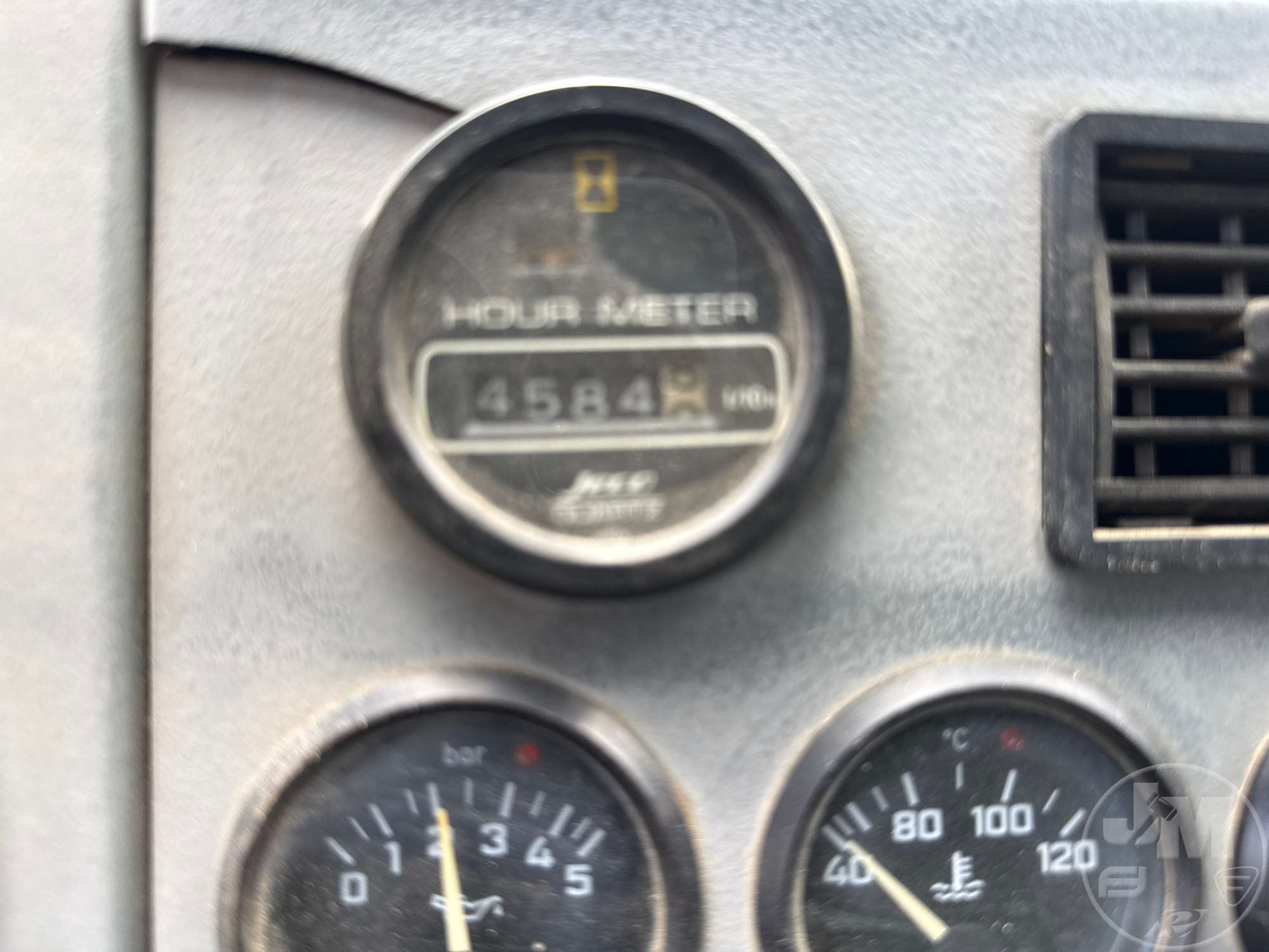 2001 Grove GMK5240