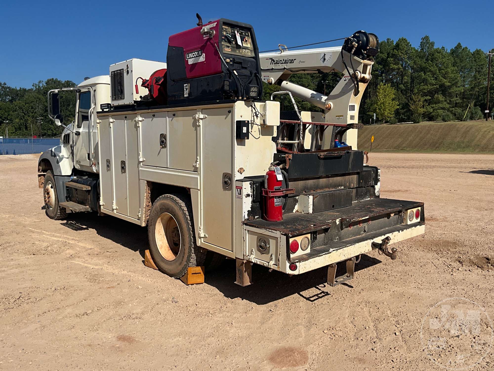 2019 Mack GRANITE