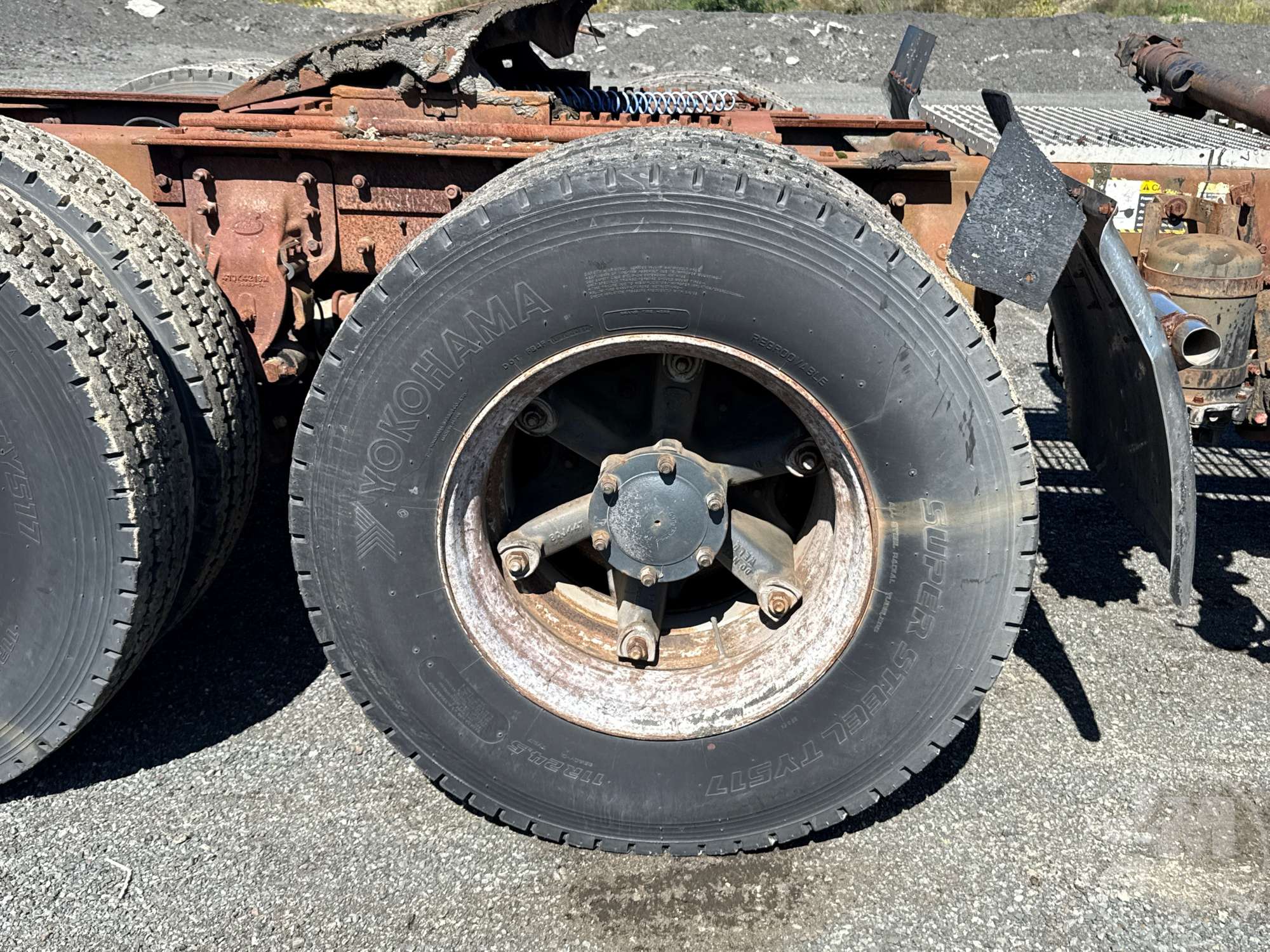 1994 Mack CH 613