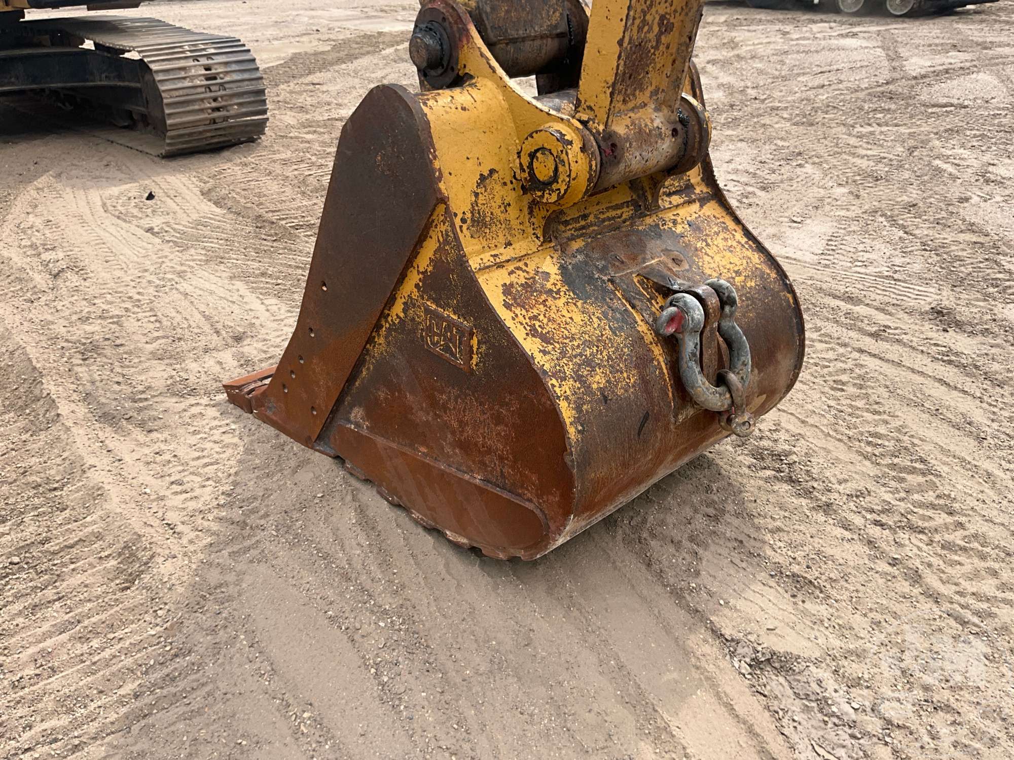 2011 Caterpillar 320DL