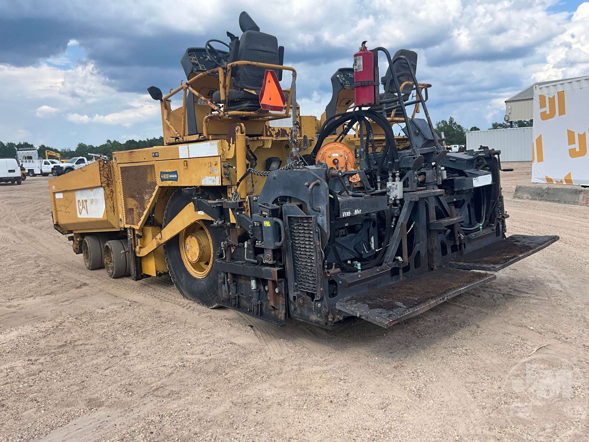 2008 Caterpillar AP1000D