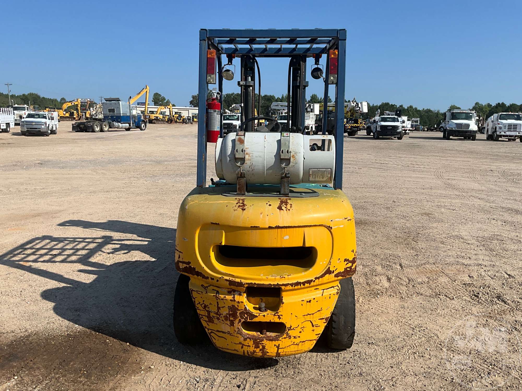 0 Komatsu FG25T-12