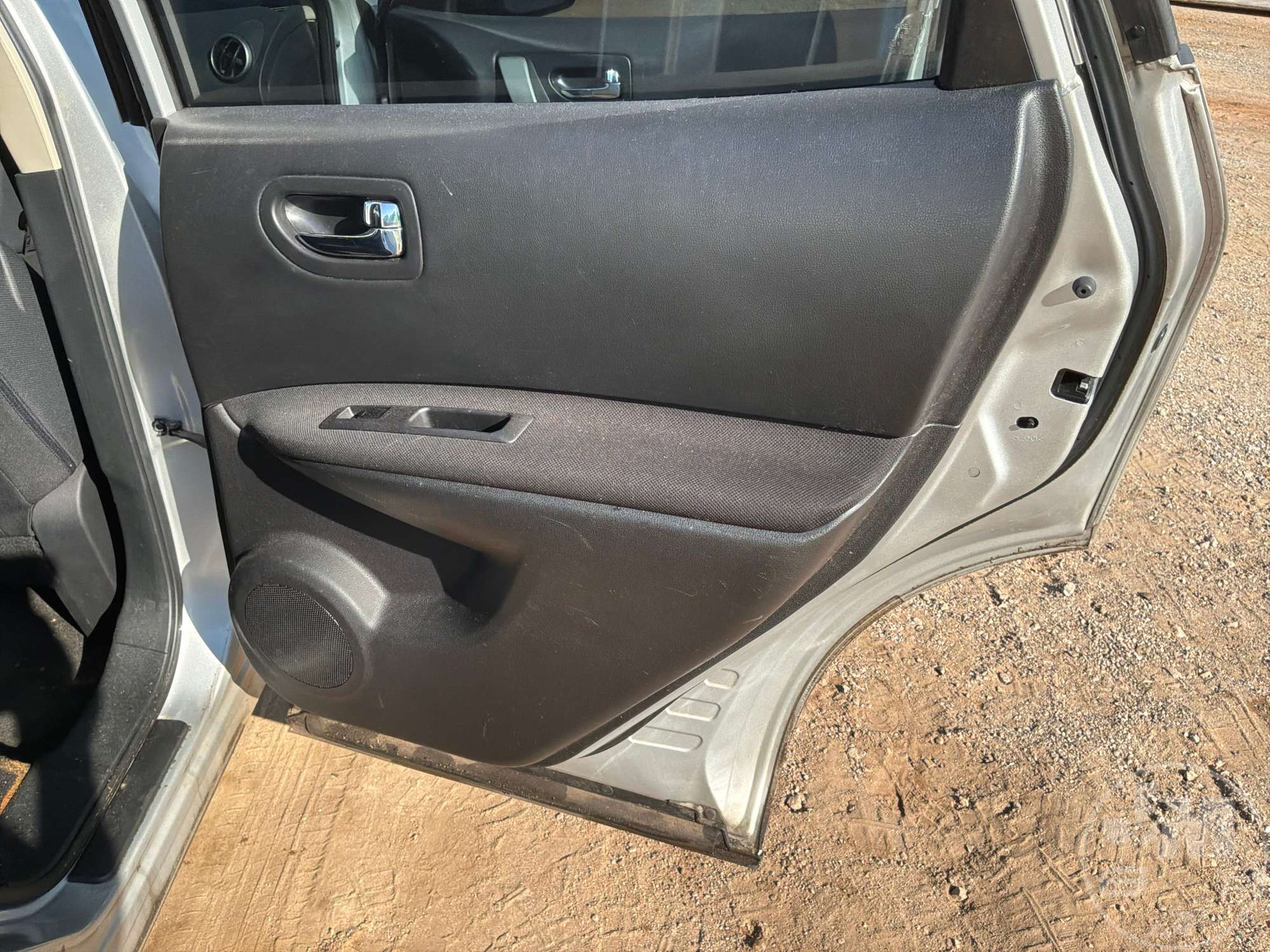 2014 Nissan ROGUE SELECT
